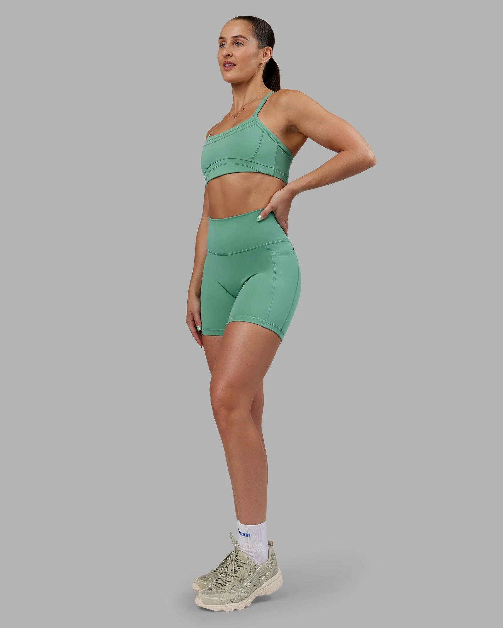 Abs Fusion High-Rise 6" Short Pockets - Matcha Green - Image 5