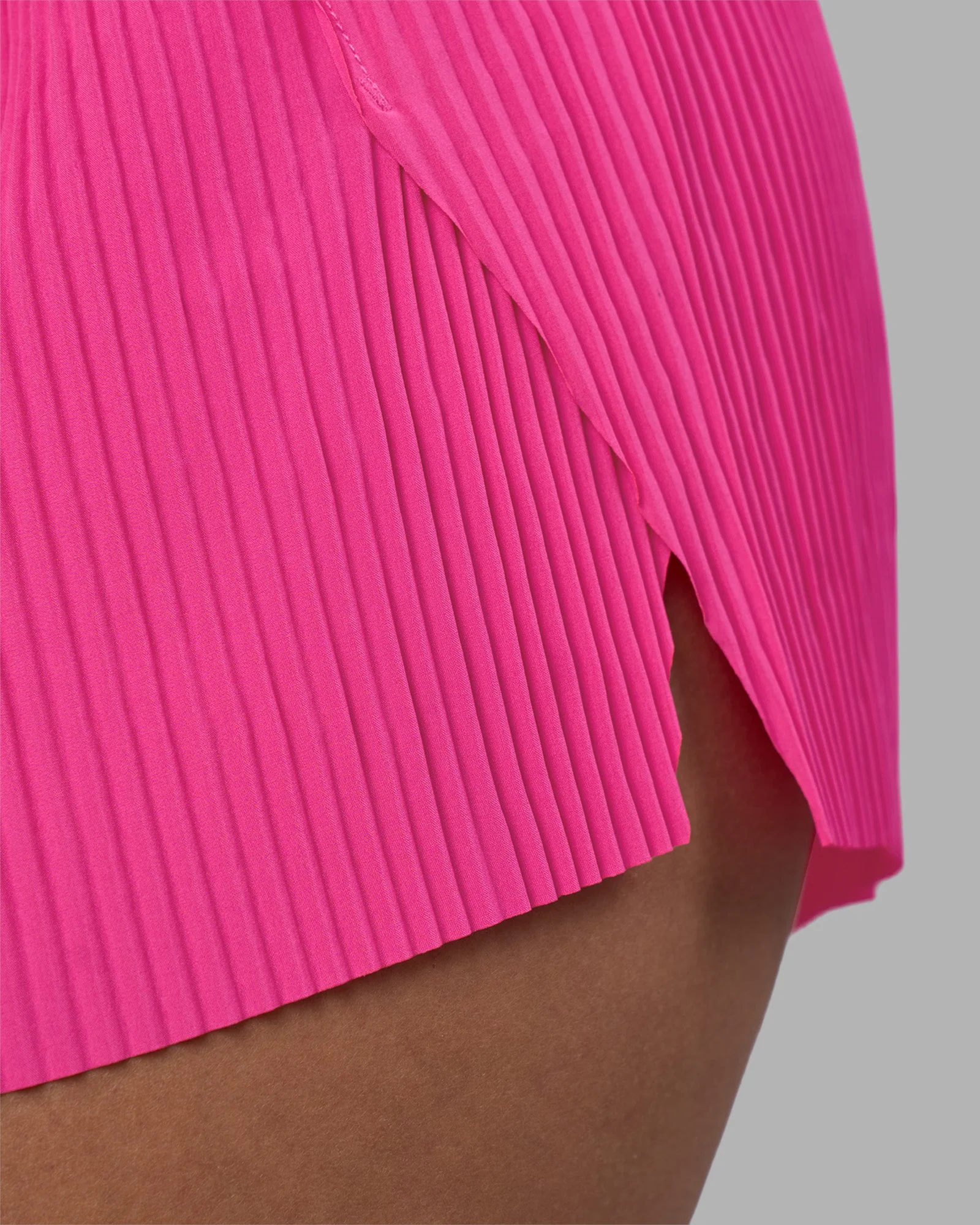 Accelerate 3" Pleated Mid-Rise Running Short - Ultra Pink - Image 12