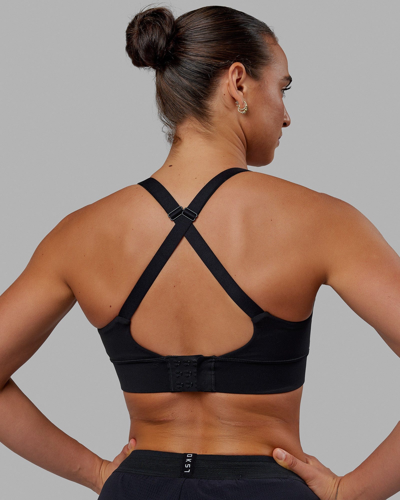 Accelerate Sports Bra - Black - Image 2