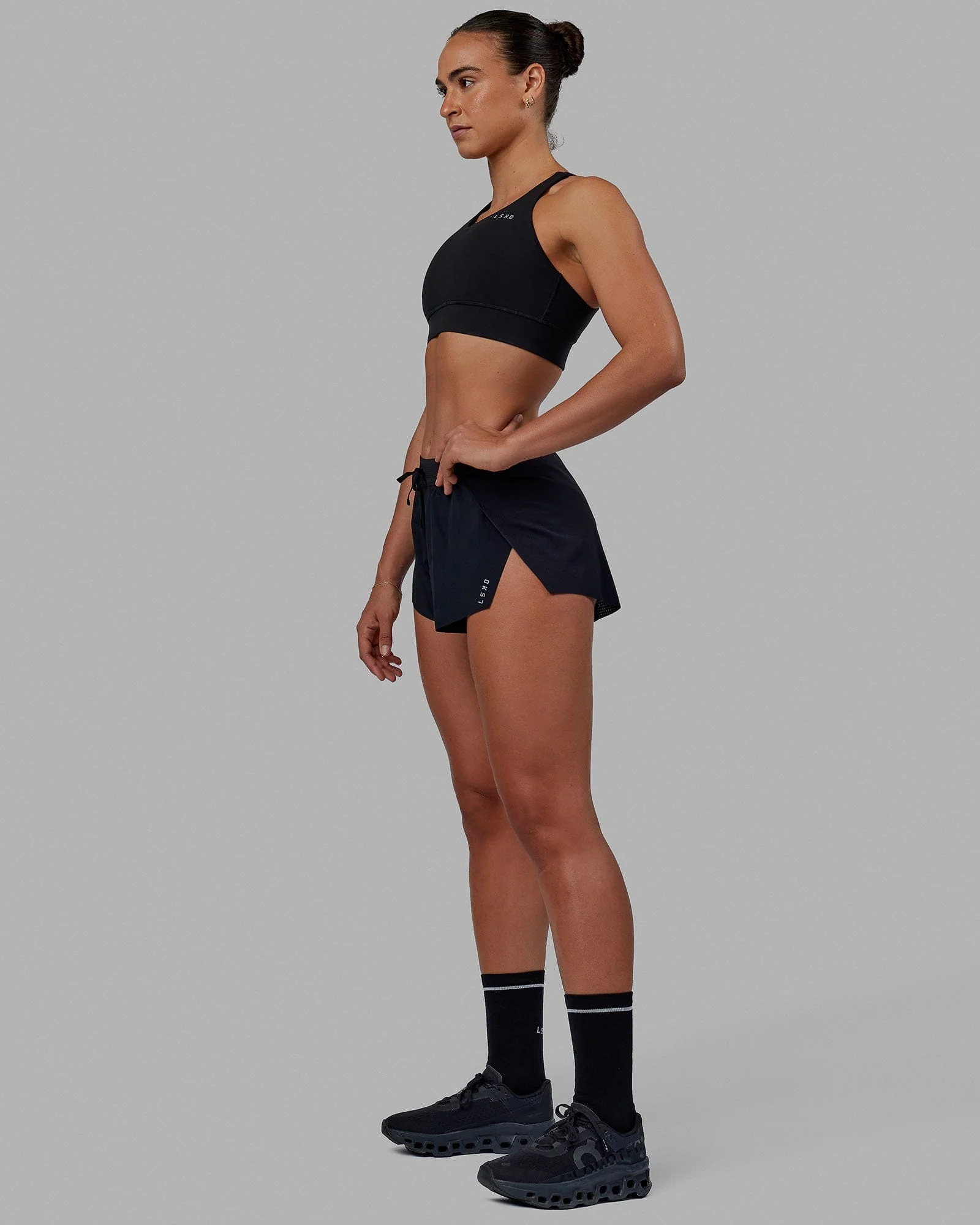 Accelerate Sports Bra - Black - Image 4