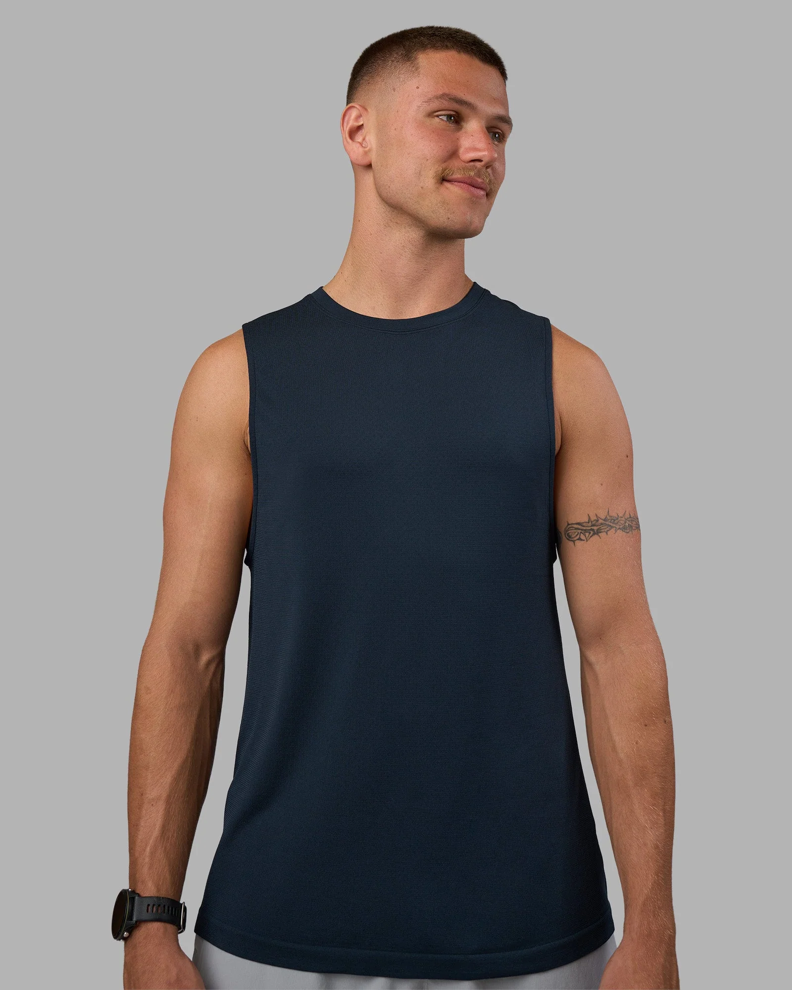 AeroFLX+ Seamless Muscle Tank - Navy/Navy - Image 3
