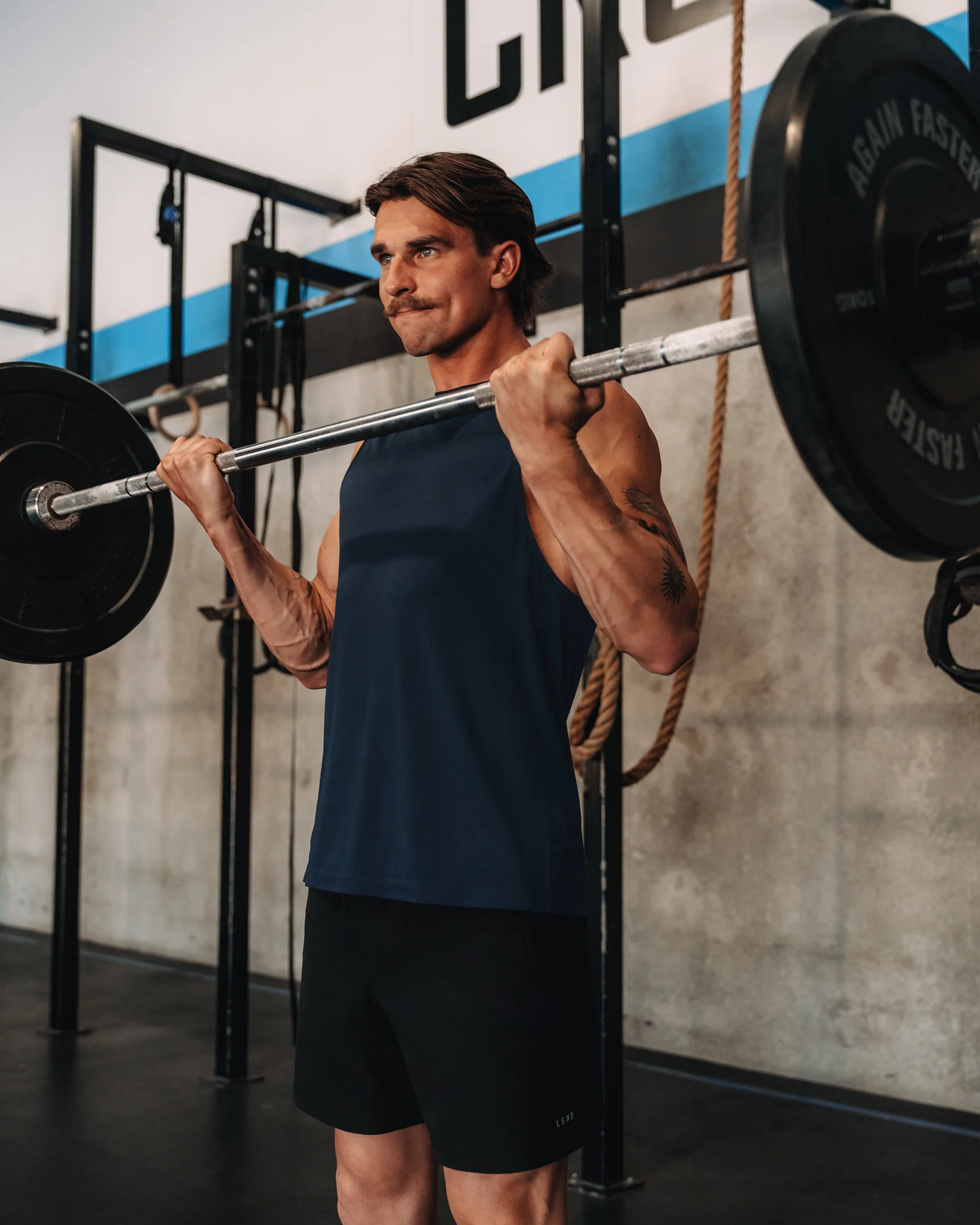 AeroFLX+ Seamless Muscle Tank - Navy/Navy - Image 5