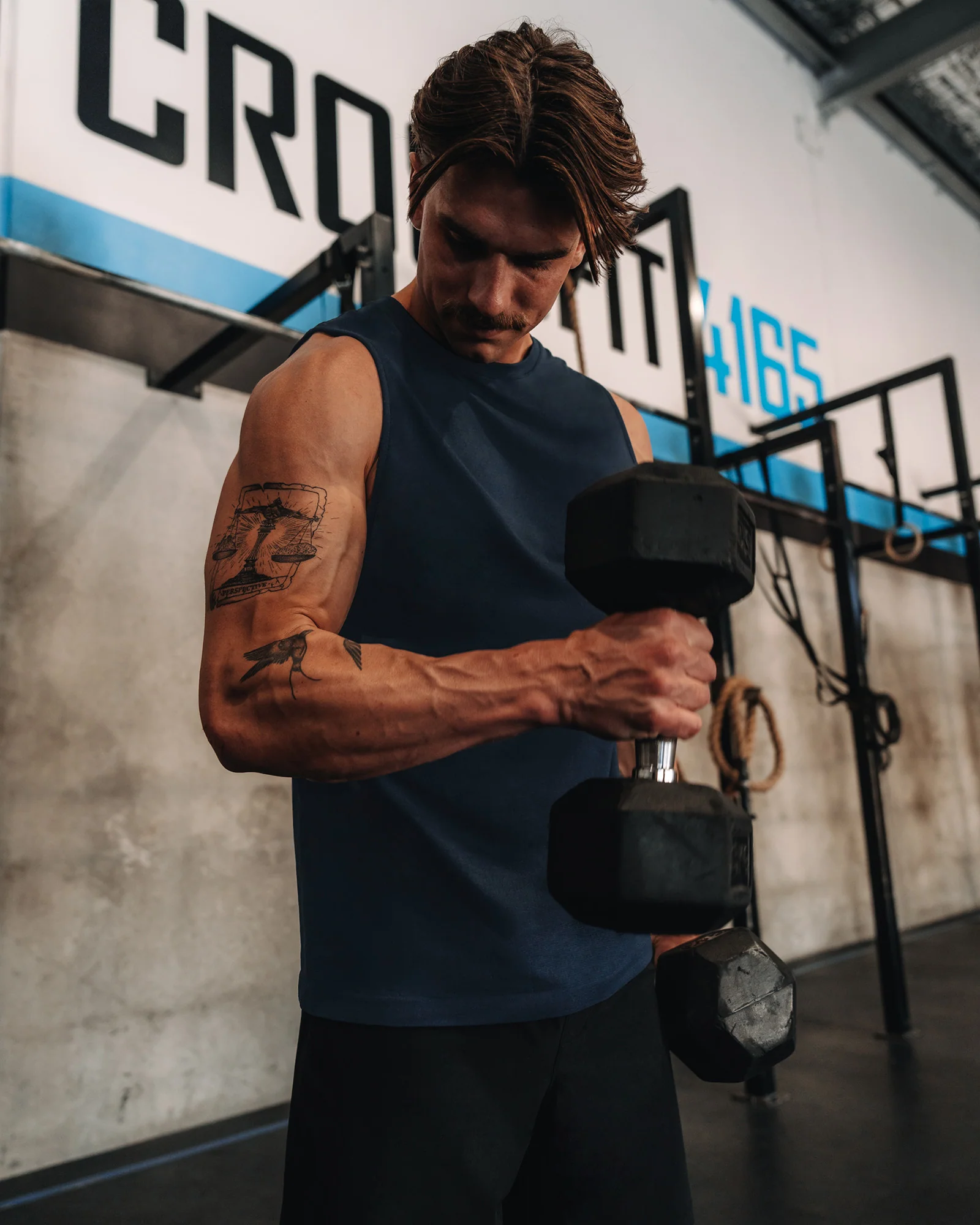 AeroFLX+ Seamless Muscle Tank - Navy/Navy - Image 9