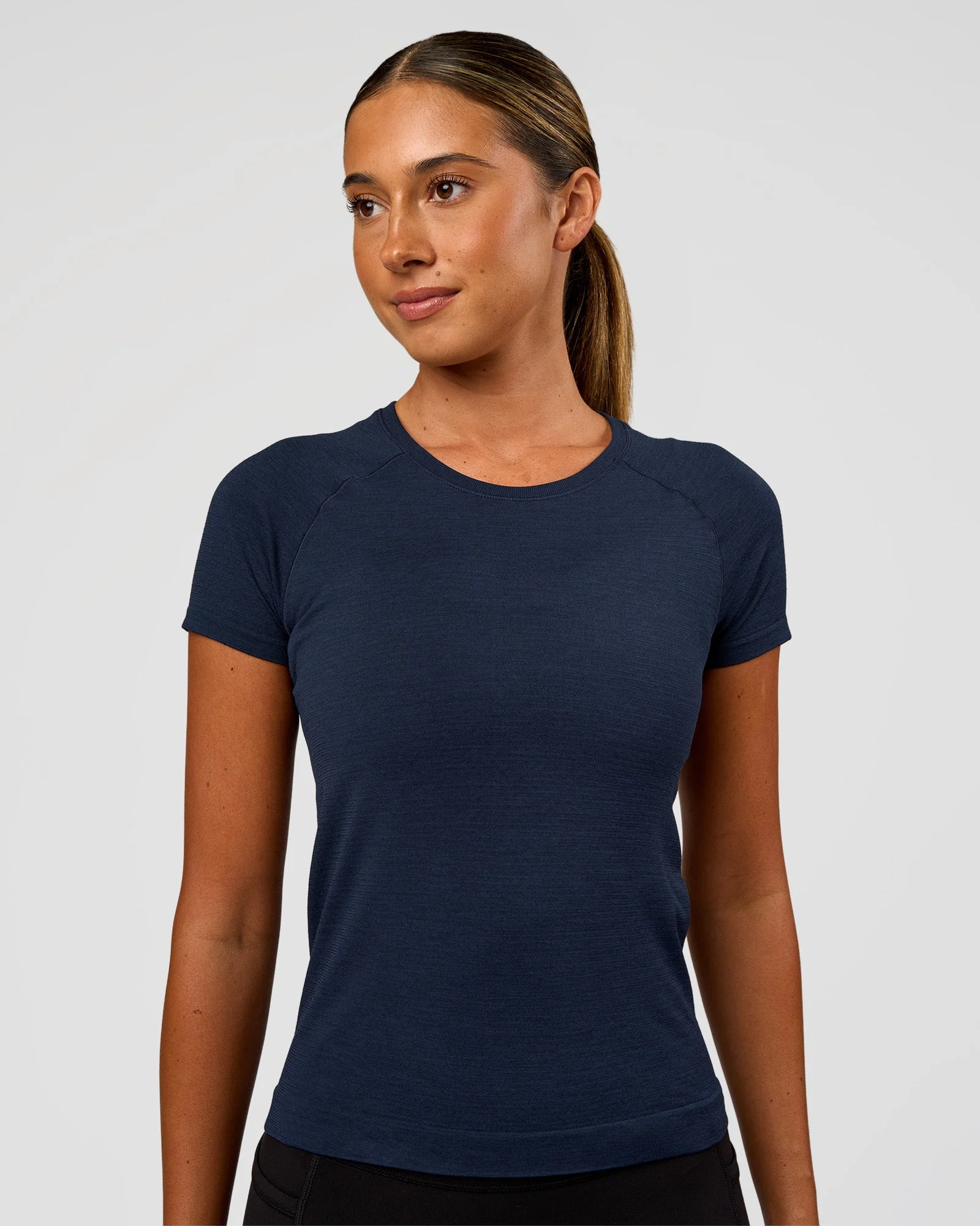 AeroFLX+ Seamless Tee - Future Navy/Future Navy