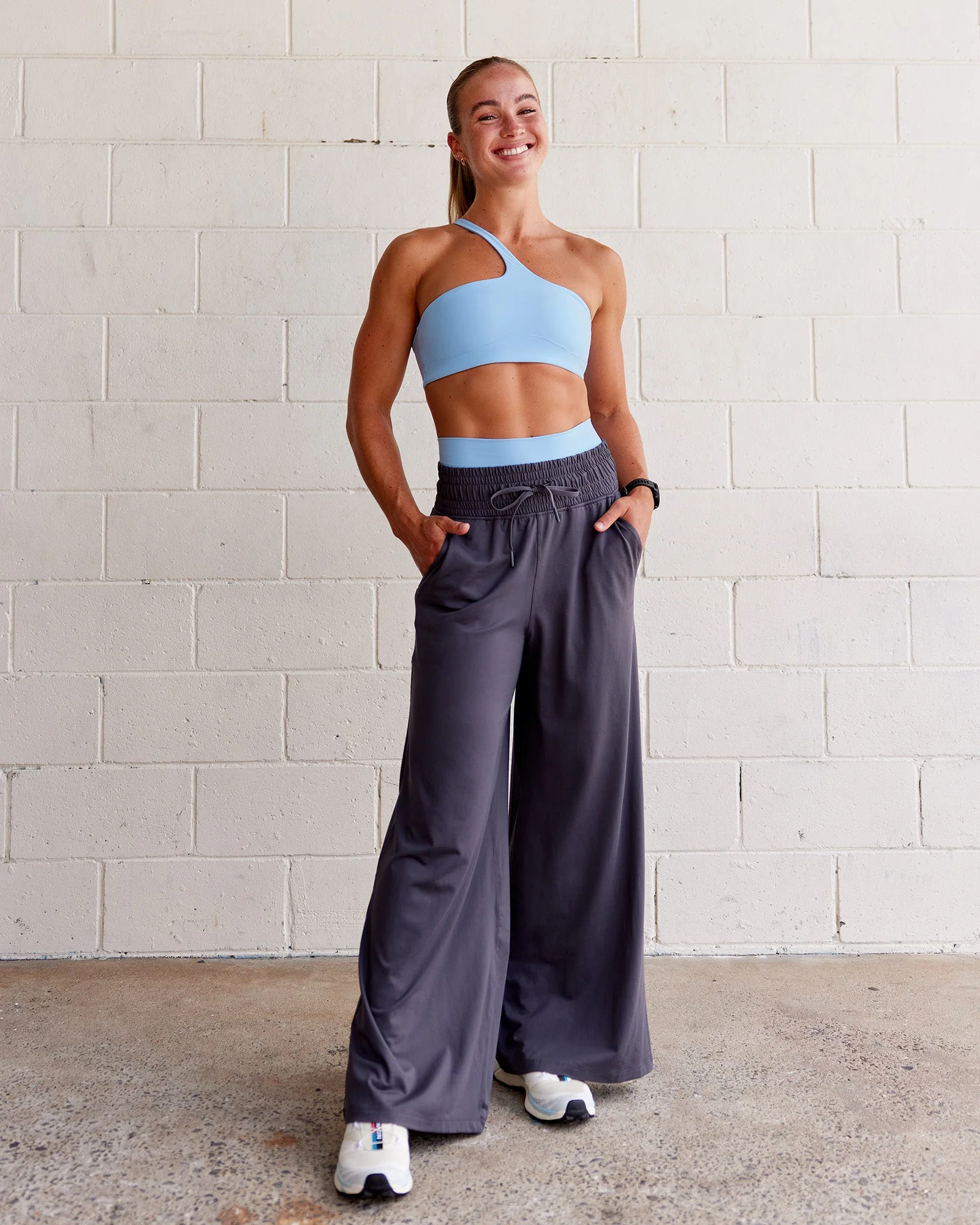 Angle Sports Bra - Open Air - Image 3