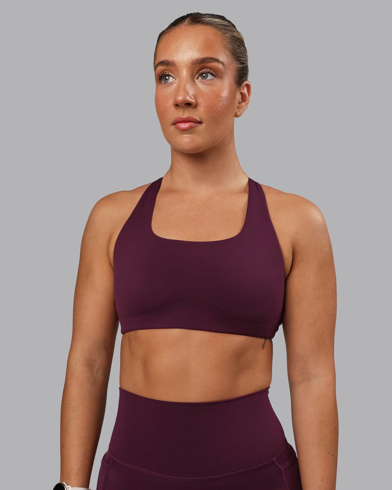 Aspire Sports Bra - Cherry Lacquer - Image 2