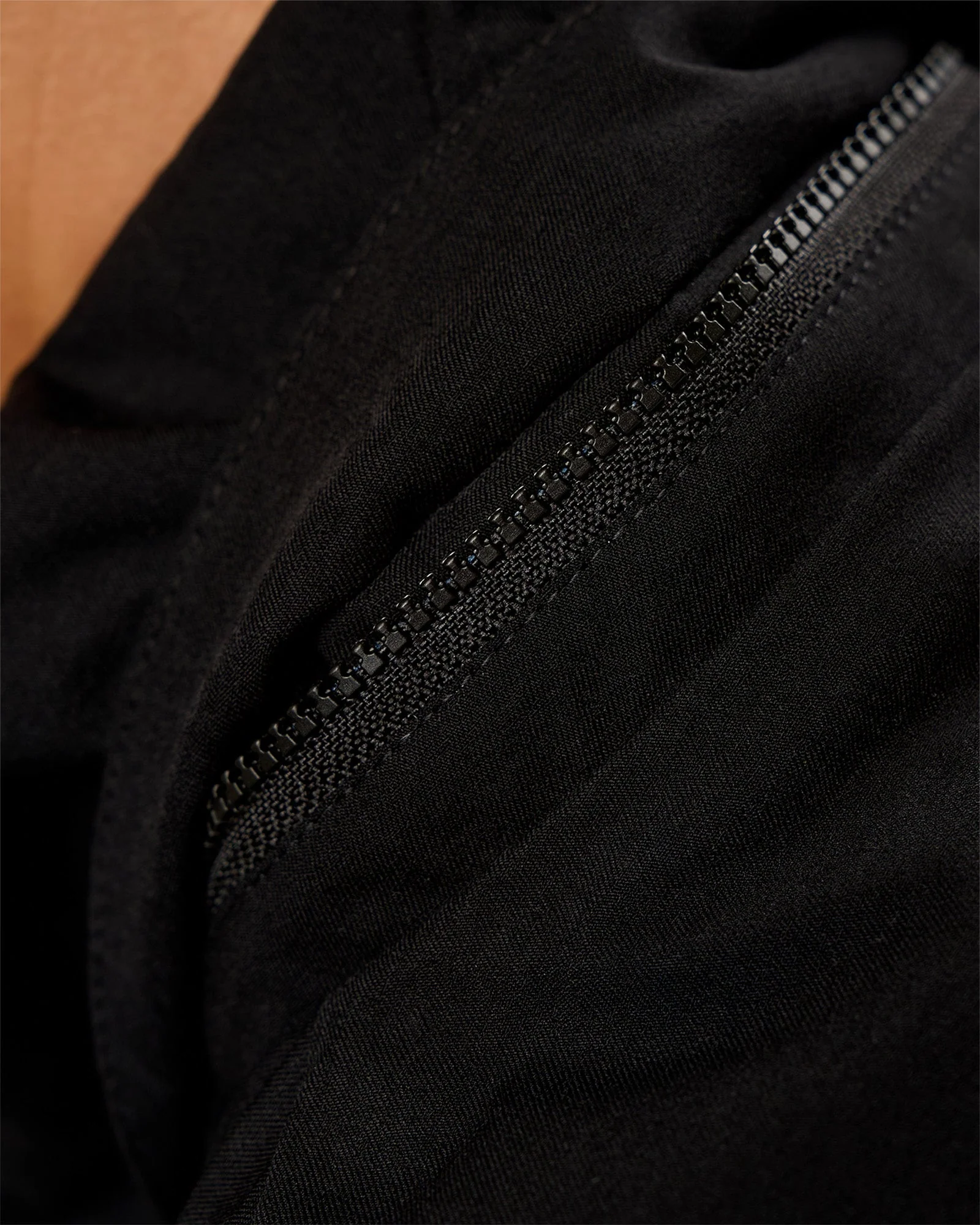 Auxiliary 2.0 Jacket - Black - Image 11