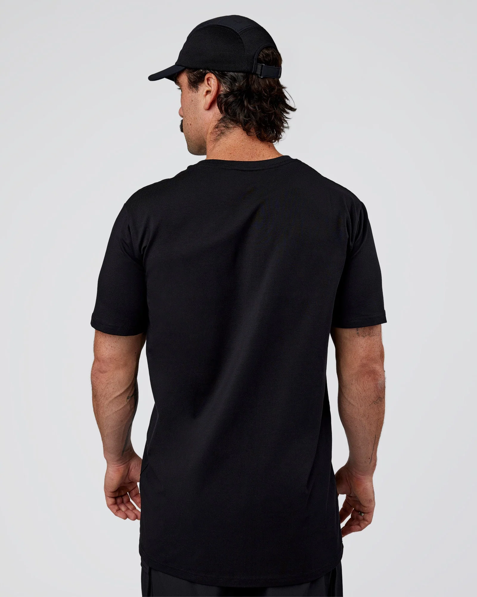 Base FLXCotton Tee Regular Fit +2cm - Black - Image 4