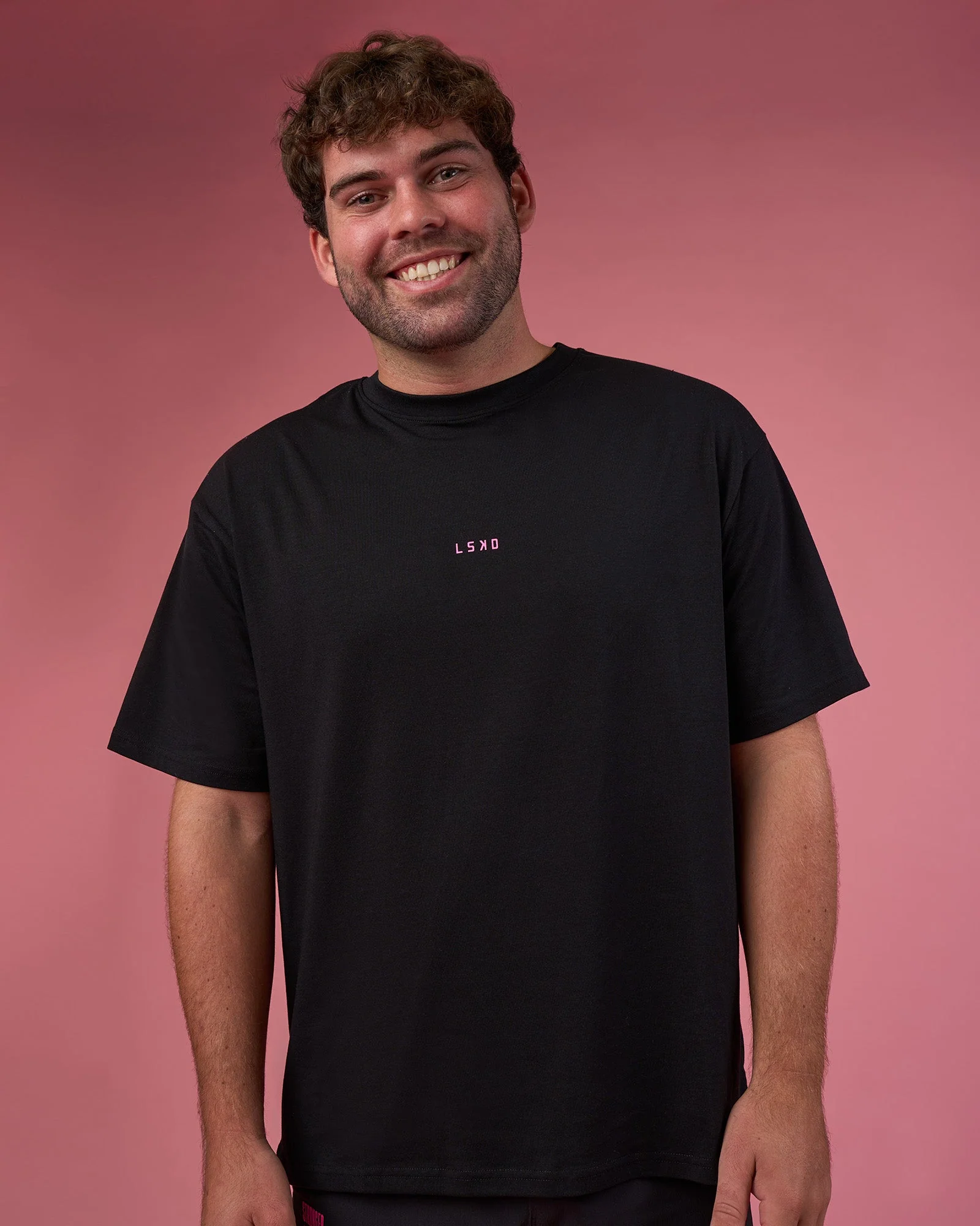 BCAM FLXCotton Oversized Tee - Black-Ultra Pink - Image 2