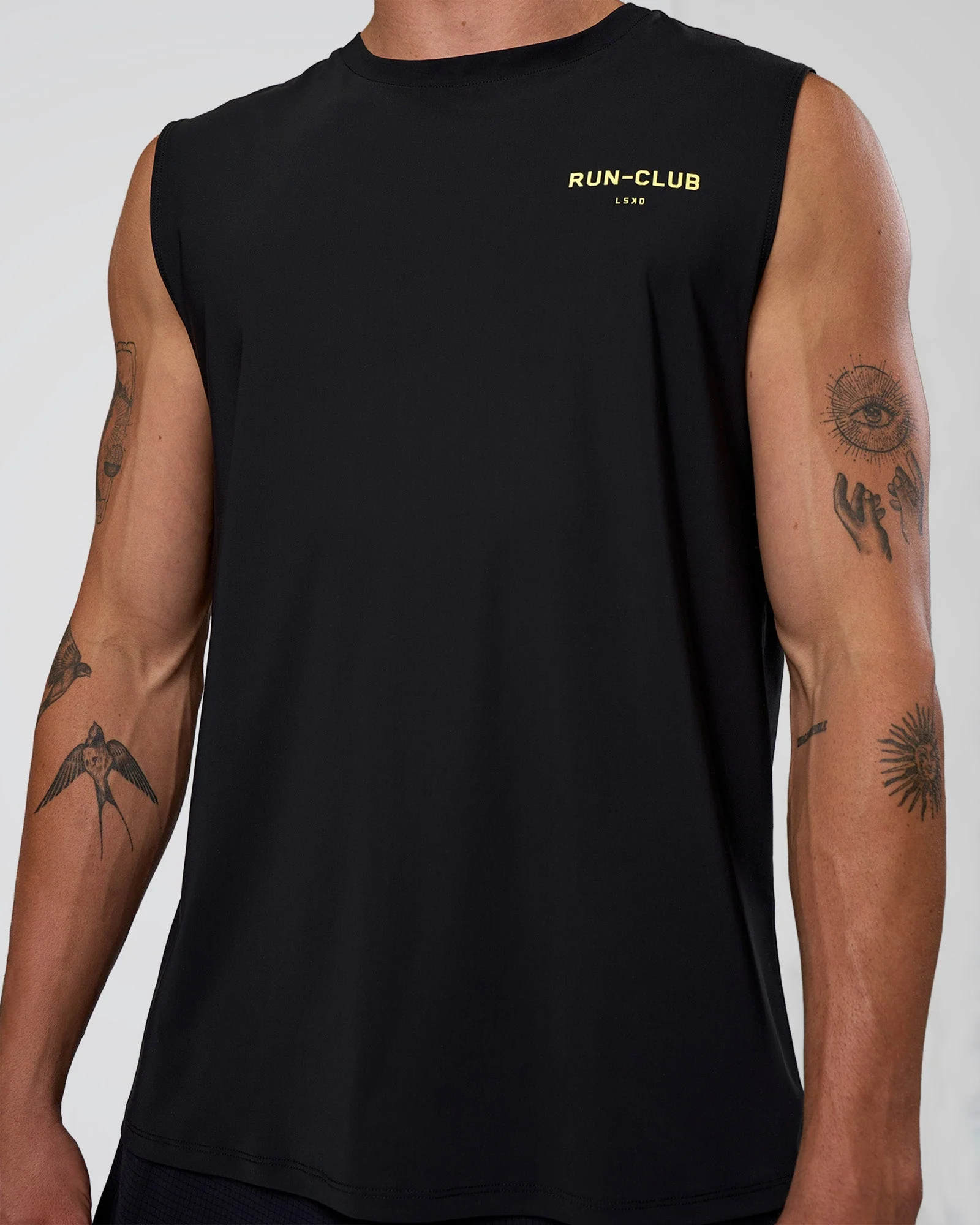 Cadence RUN CLUB Muscle Tank - Black-Yellow Fizz - Image 7