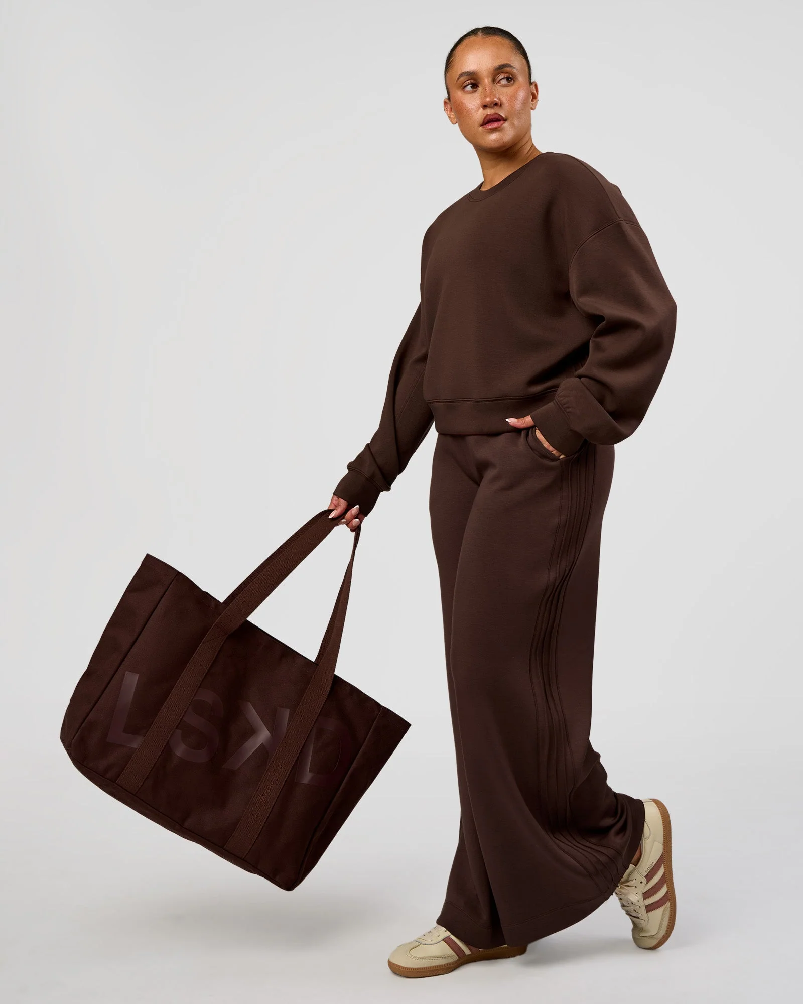 CF Elevate SoftTouch Pintuck Sweater - Hot Chocolate - Image 5