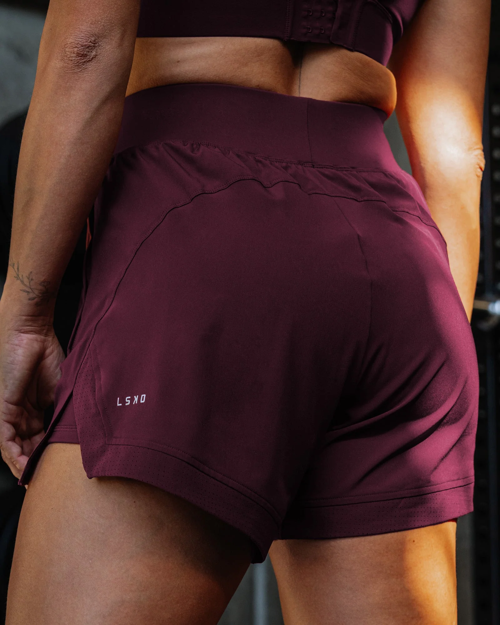 Challenger 5" Lined Performance Short - Cherry Lacquer - Image 2
