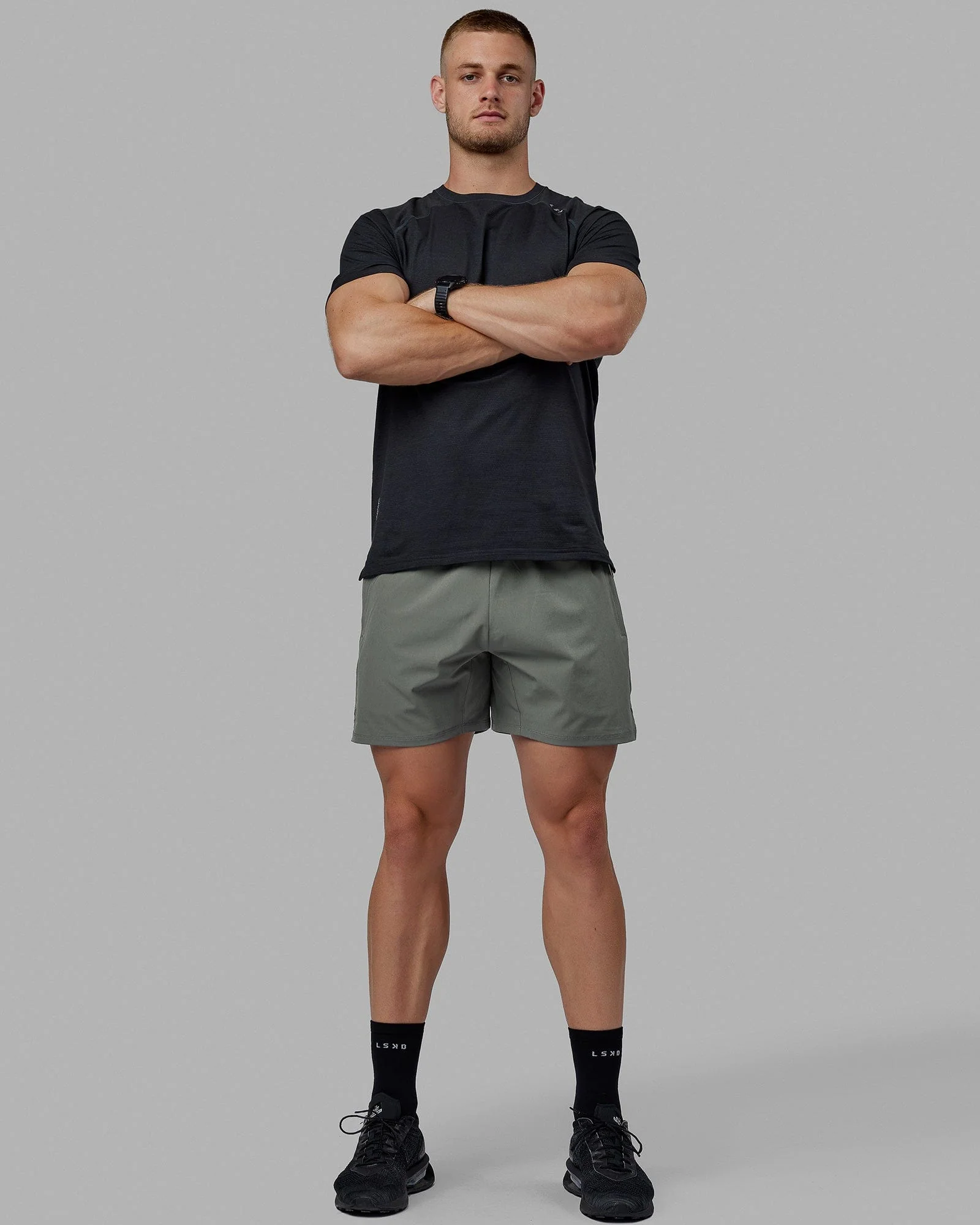 Challenger 6" Performance Short - Graphite - Image 3