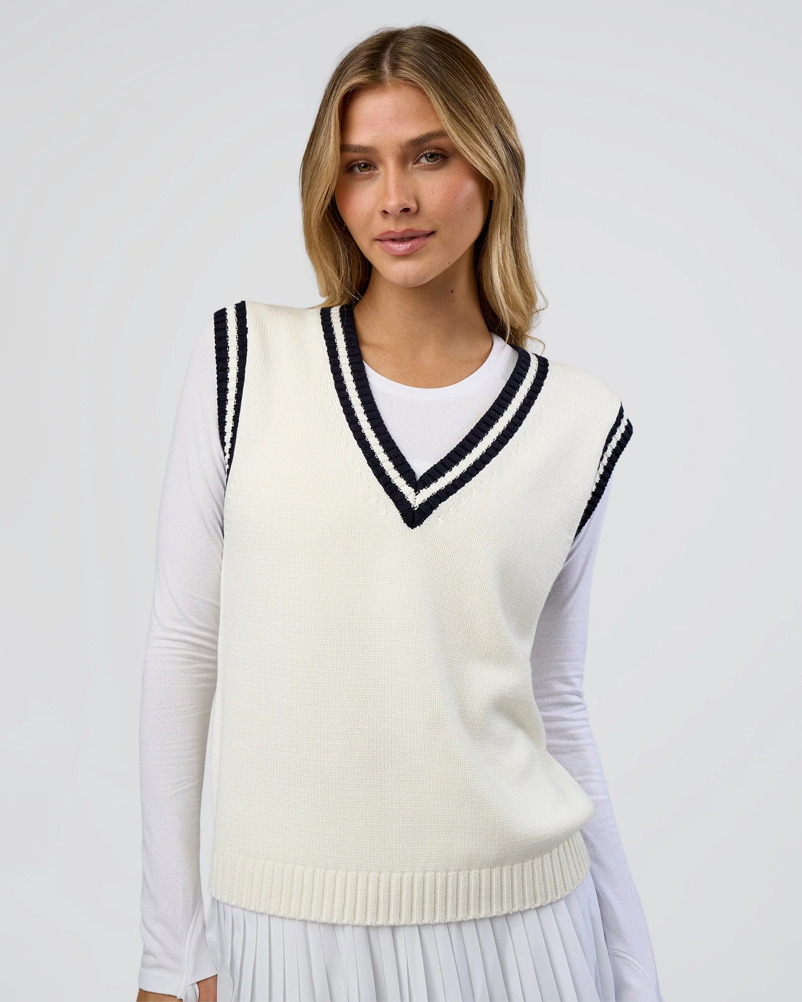 Clubhouse Vest - Off White-Future Navy - Image 2