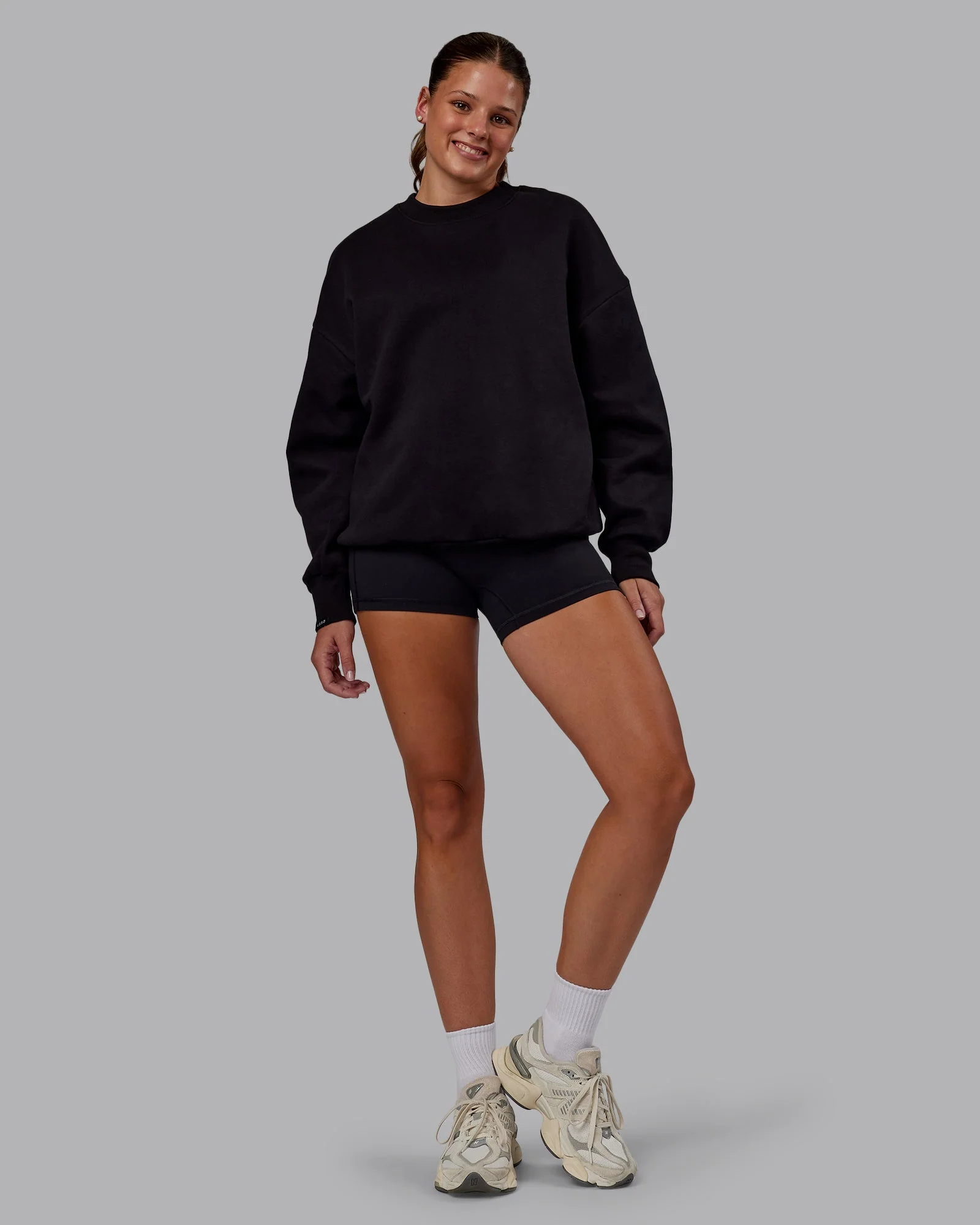 Easy Oversized Sweater - Black - Image 11