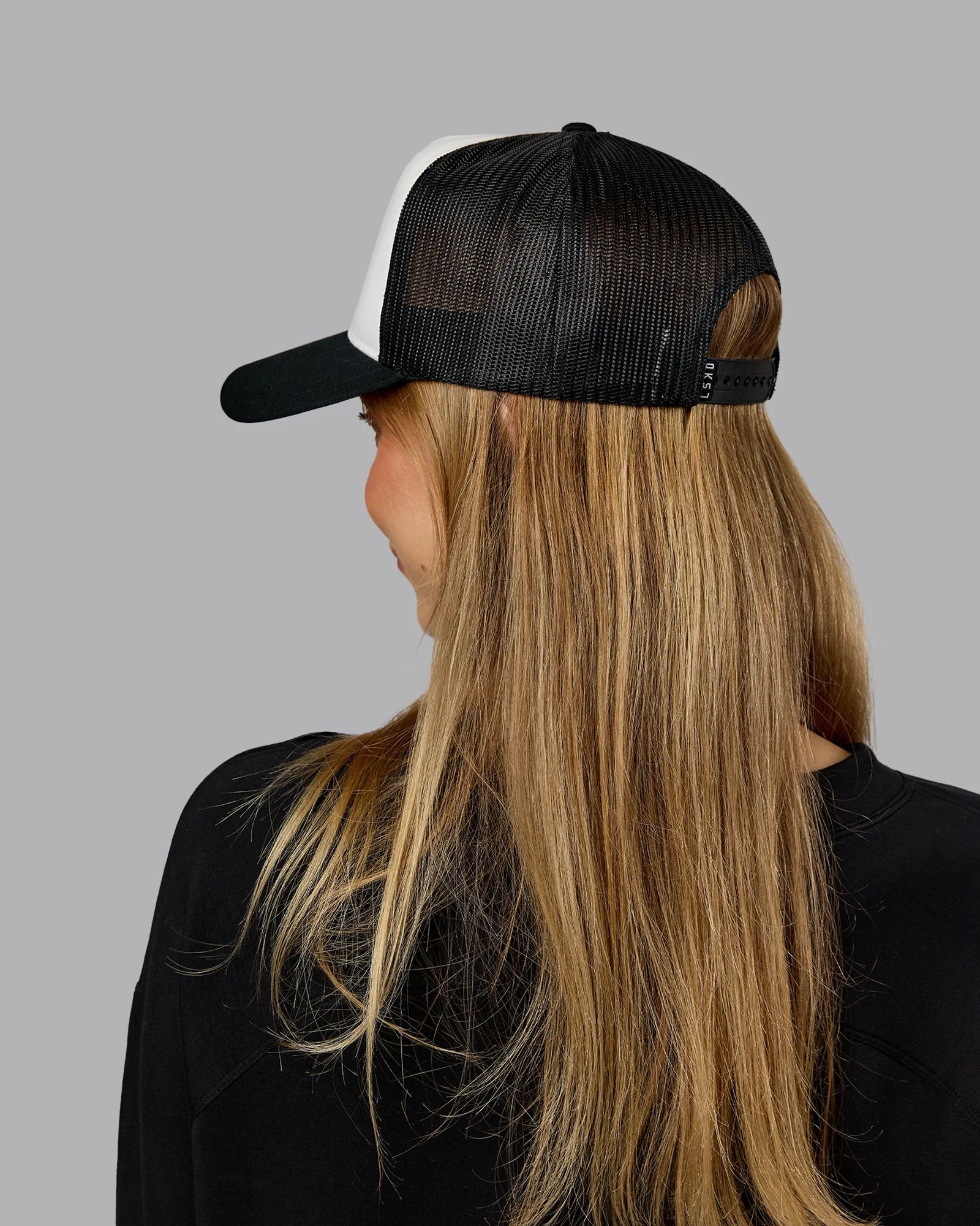 Easy Trucker Cap - Black-White - Image 6