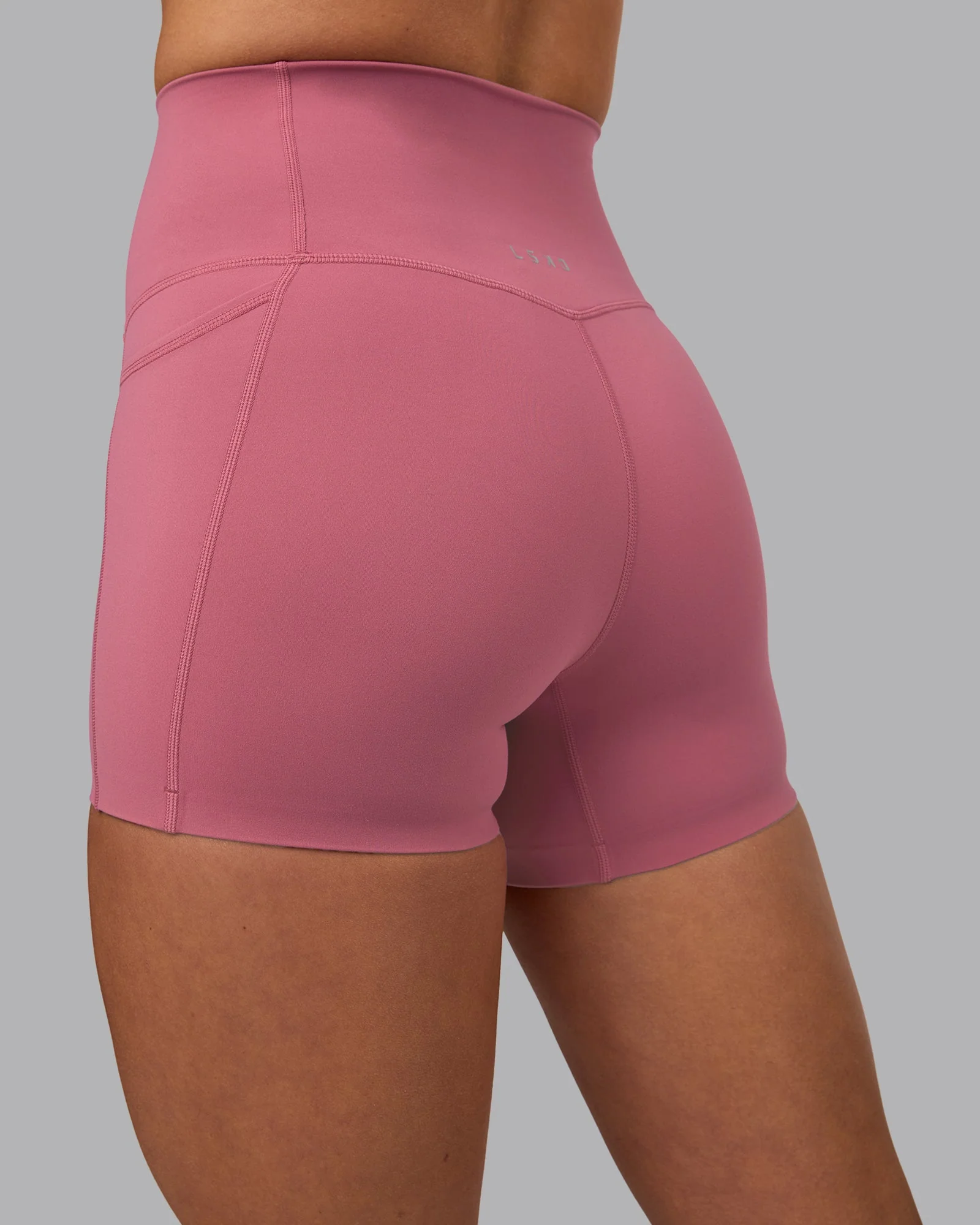 Elixir Ultra High-Rise 4" Short Pockets - Mauve Haze - Image 9