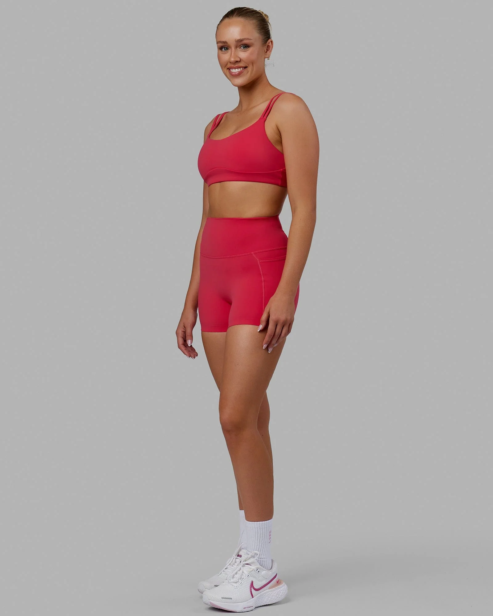 Elixir Ultra High-Rise 4" Short Pockets - Raspberry - Image 3