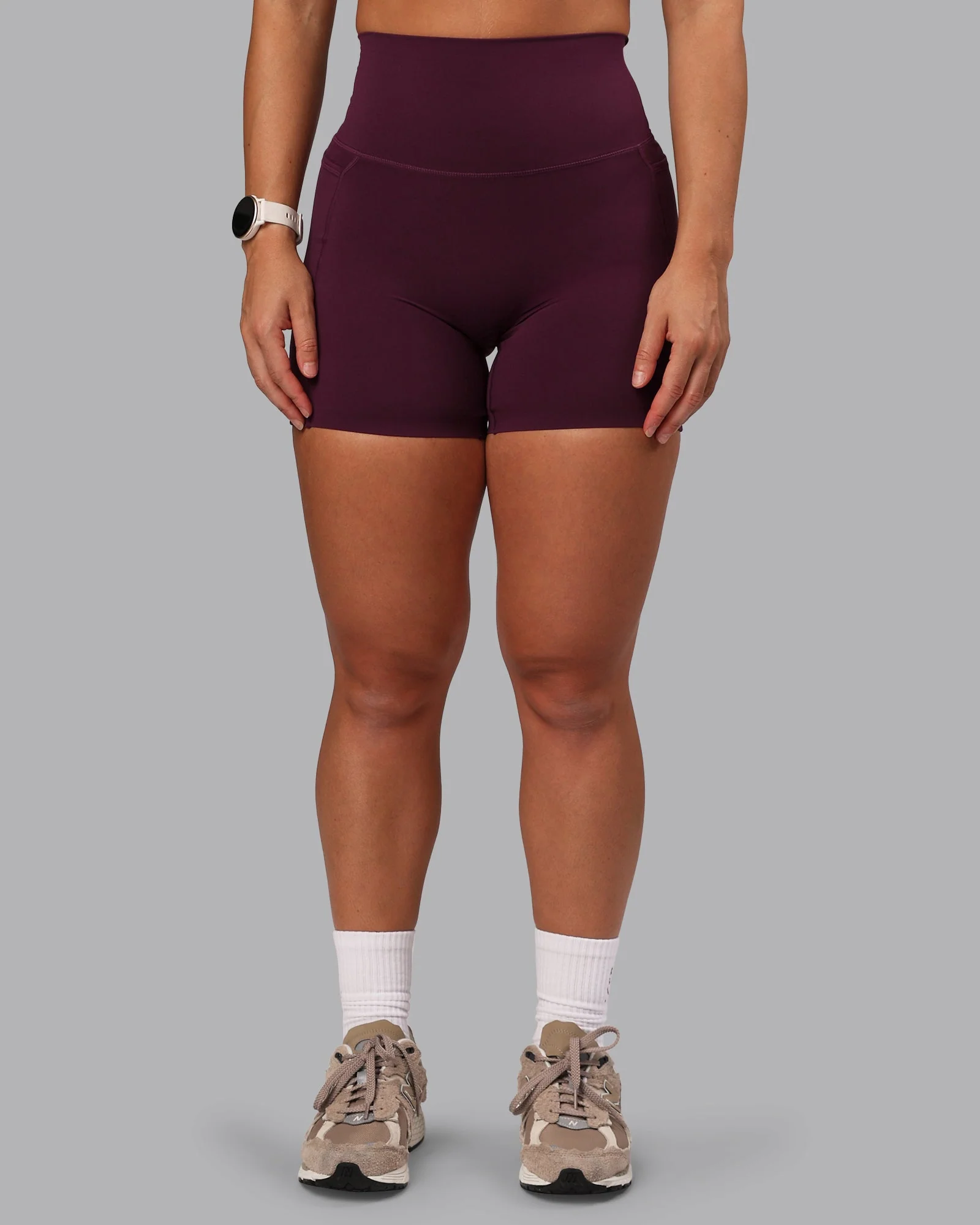 Elixir Ultra High-Rise 6" Short Pockets - Cherry Lacquer - Image 6