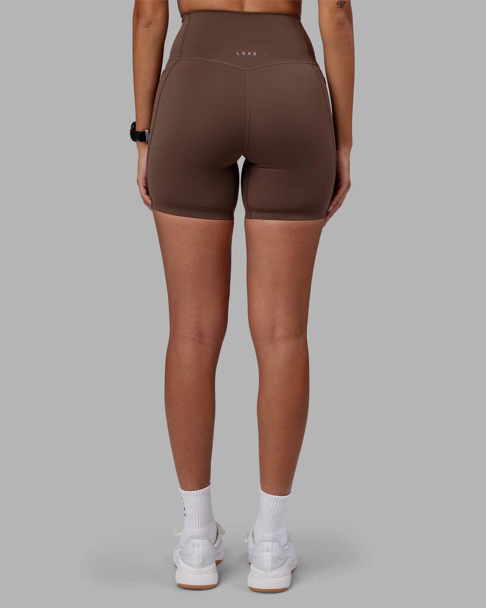 Elixir Ultra High-Rise 6" Short Pockets - Chocolate Martini - Image 13