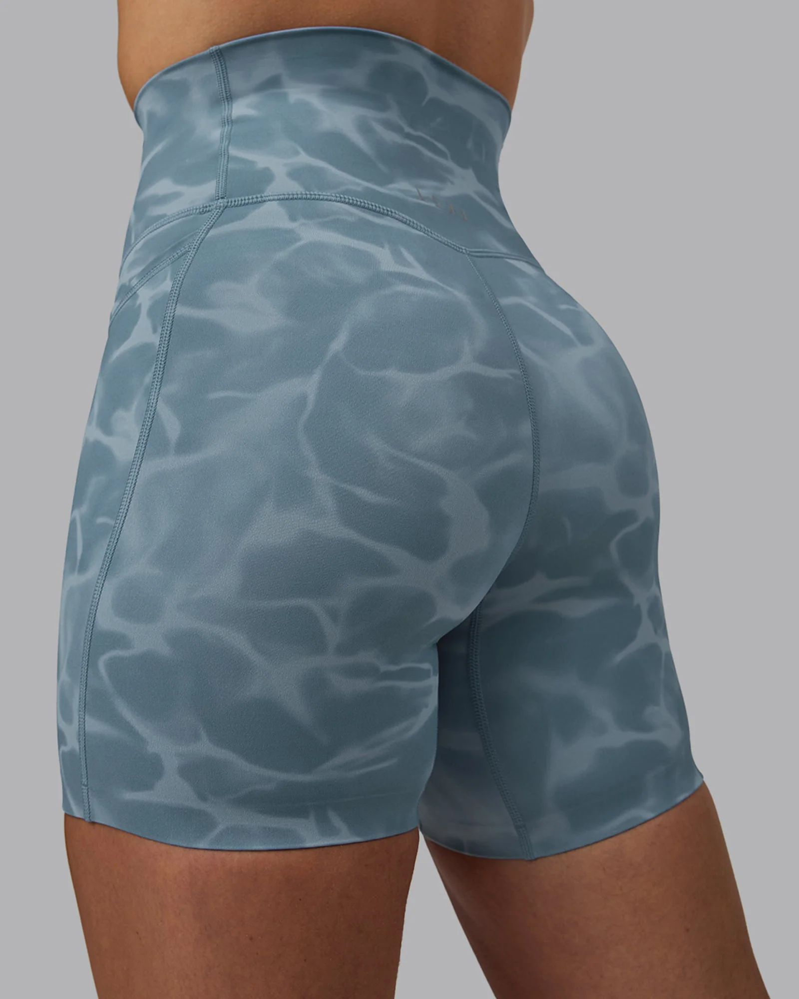 Elixir Ultra High-Rise 6" Short Pockets - Tranquil-Elemental Blue - Image 8