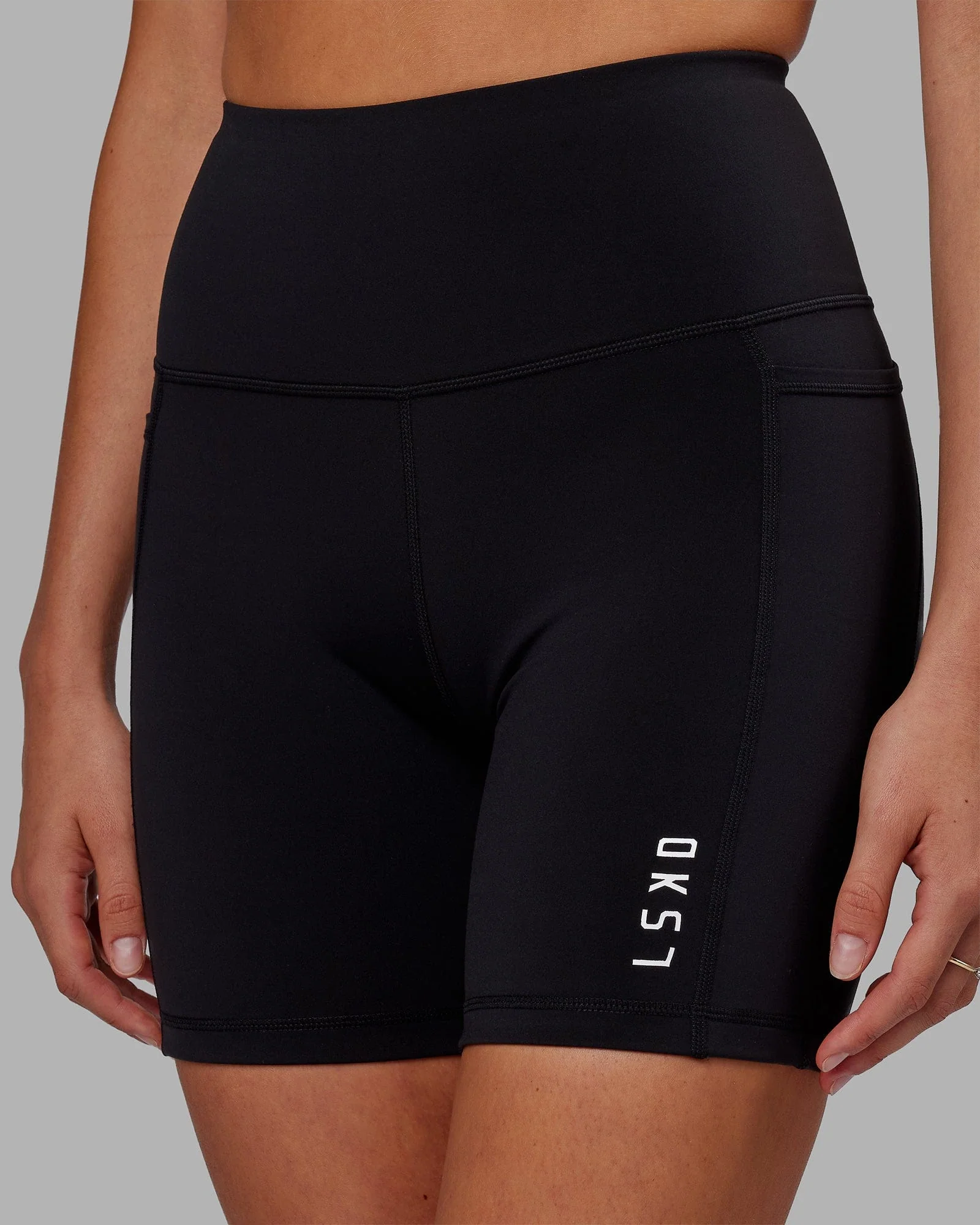 Flux Ultra High-Rise 6" Short Pockets - Black - Image 2