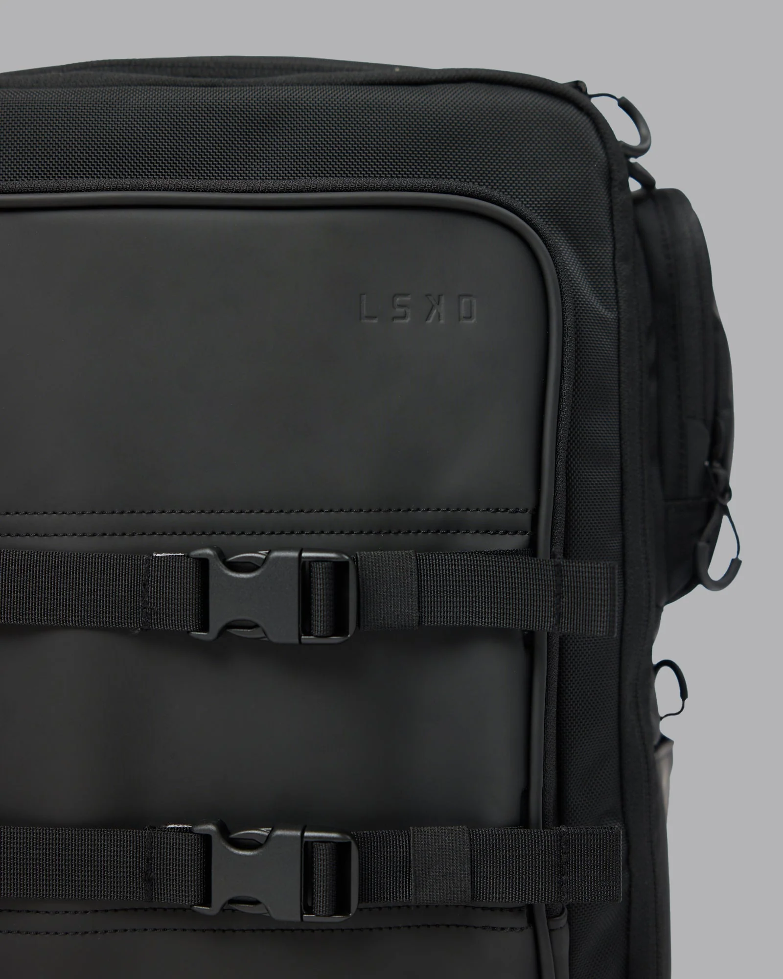 Functional Training Backpack 27L - Black - Image 4