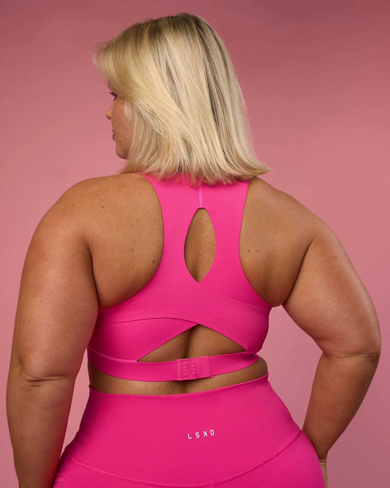 Fusion Sports Bra 2.0 - Ultra Pink - Image 2