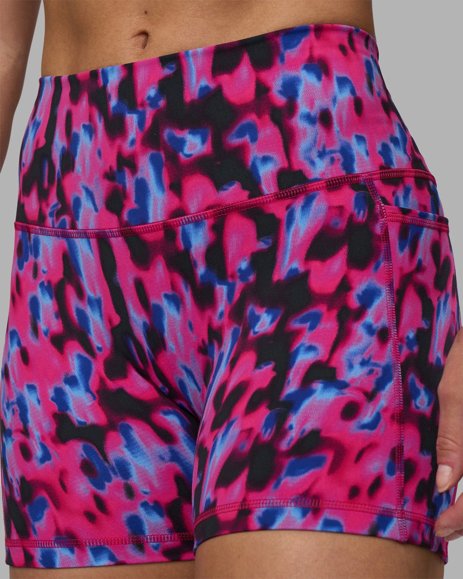 Fusion High-Rise 4" Short Pockets - Pink Luminous - Image 7