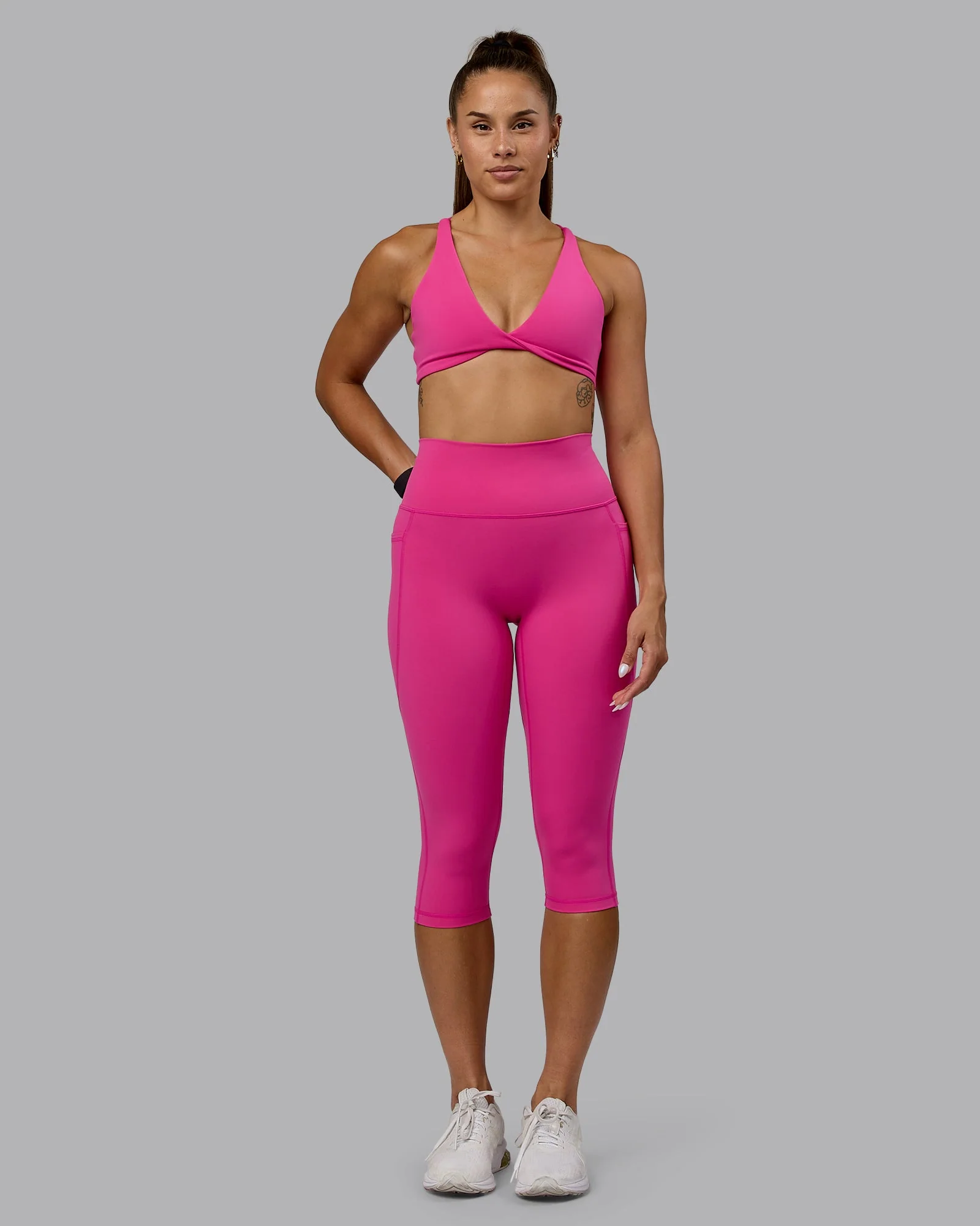 Fusion Ultra High-Rise 3/4 Legging Pockets - Fuchsia Pink