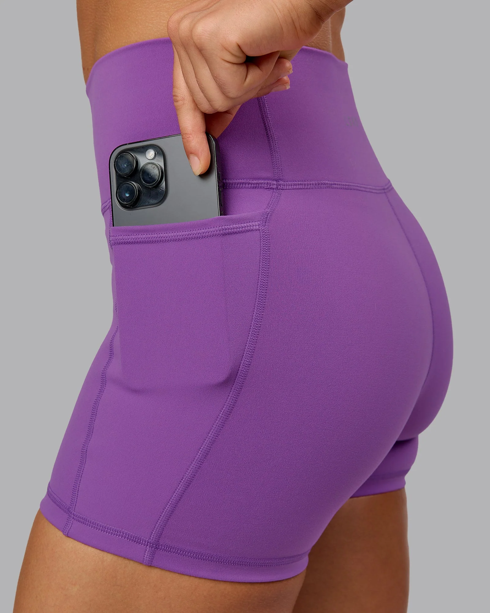 Fusion Ultra High-Rise 4" Short Pockets - Purple Fizz - Image 3