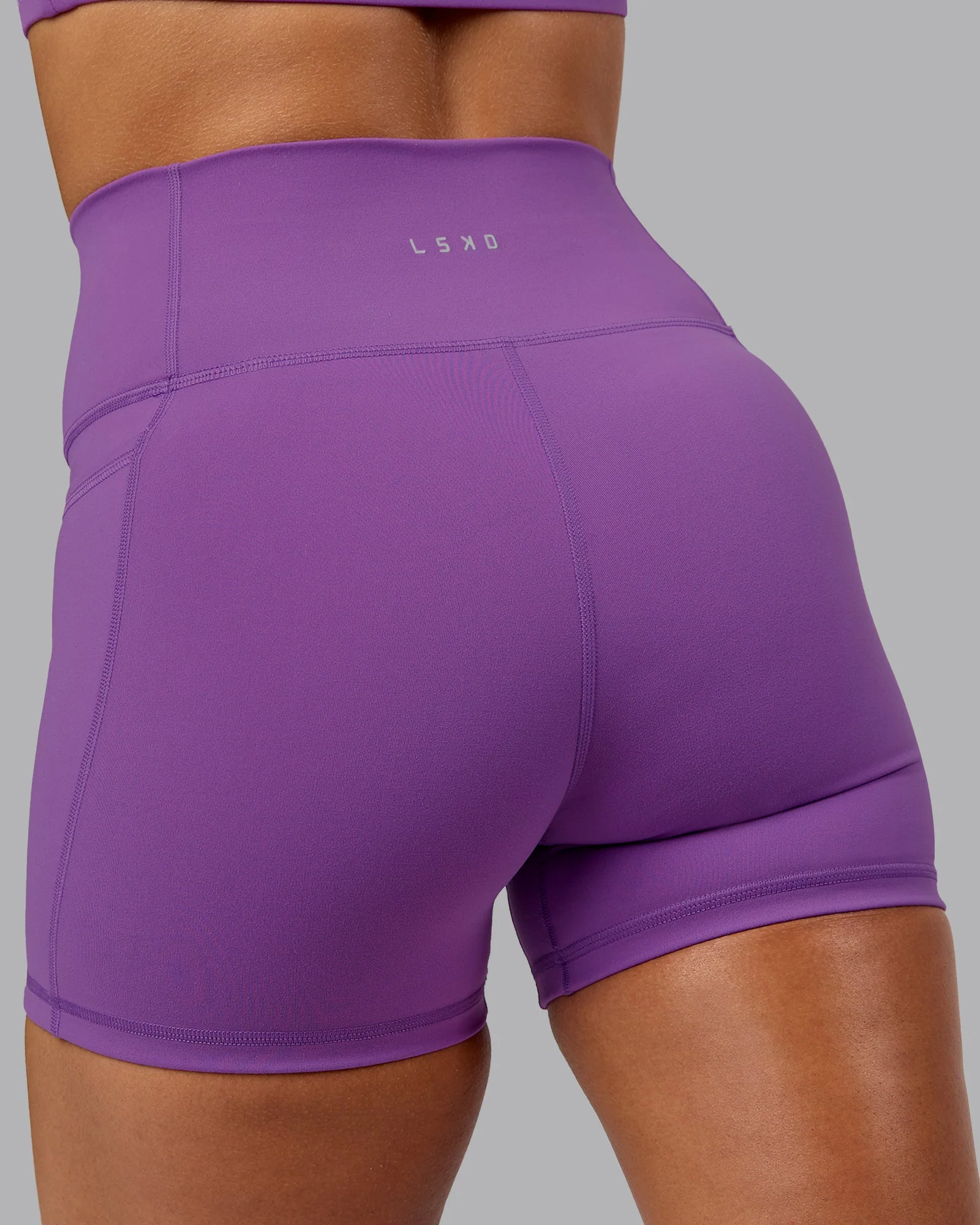 Fusion Ultra High-Rise 4" Short Pockets - Purple Fizz - Image 4