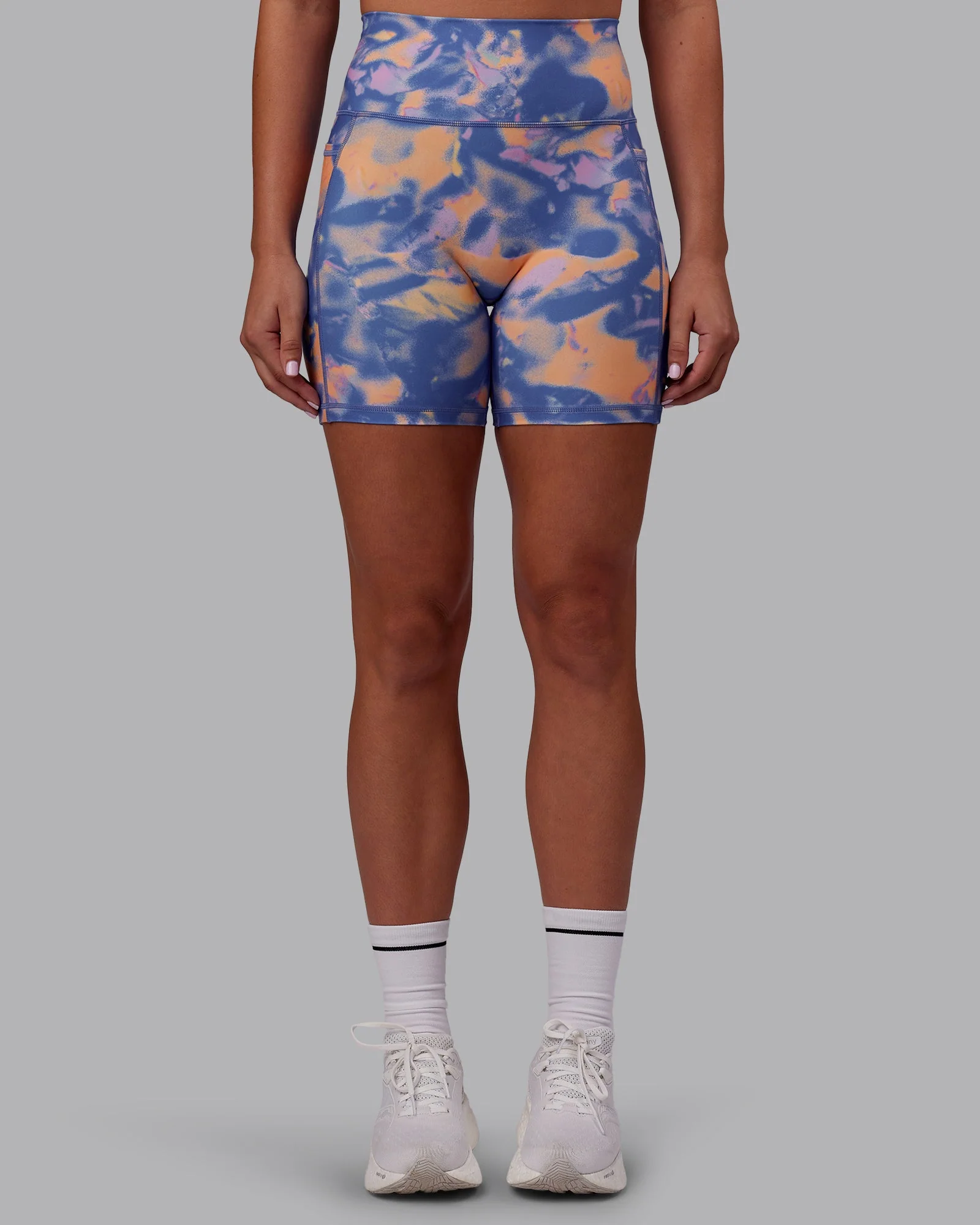 Fusion Ultra High-Rise 6" Short Pockets - Apricot Mist - Image 7