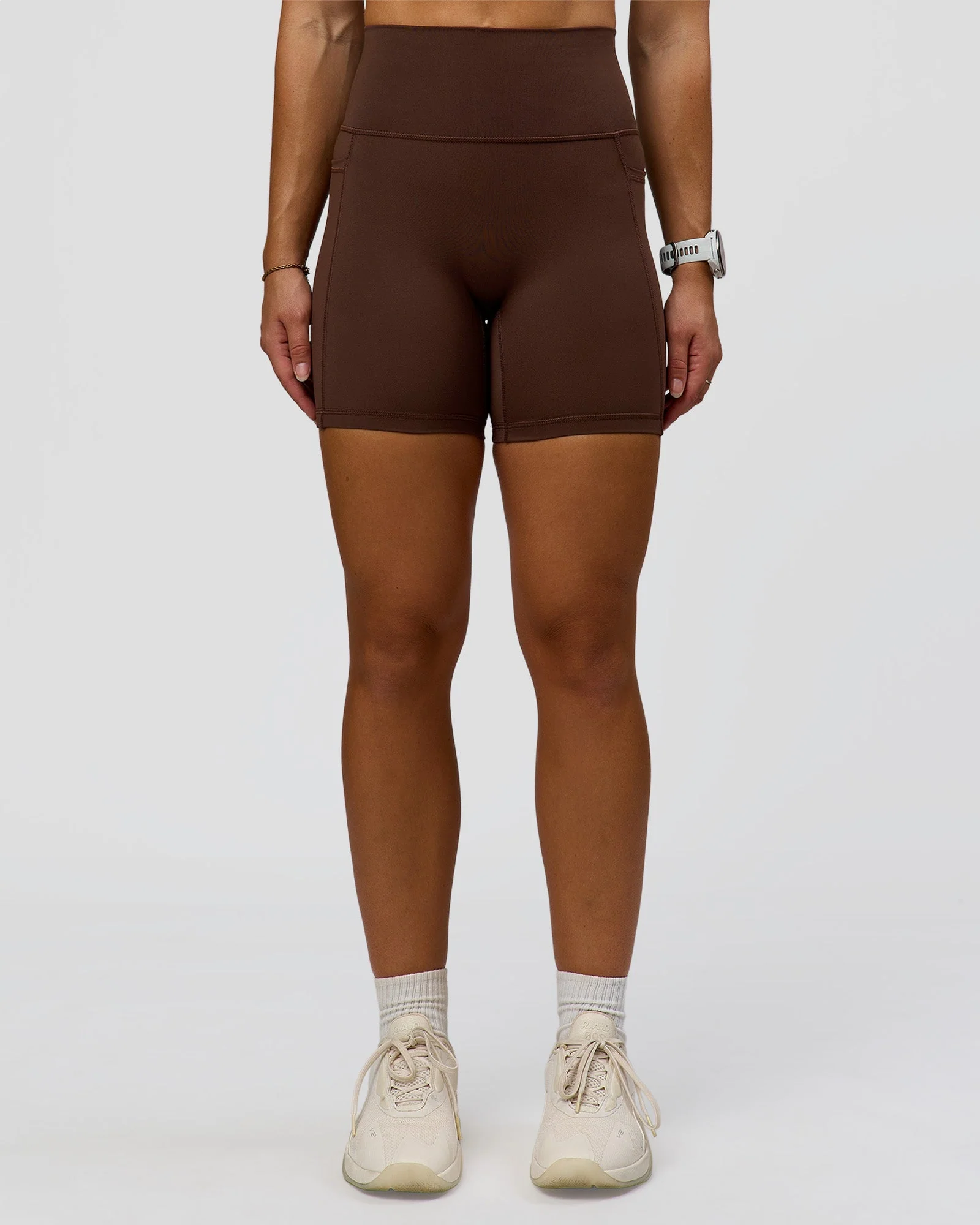 Fusion Ultra High-Rise 6" Short Pockets - Hot Chocolate - Image 7