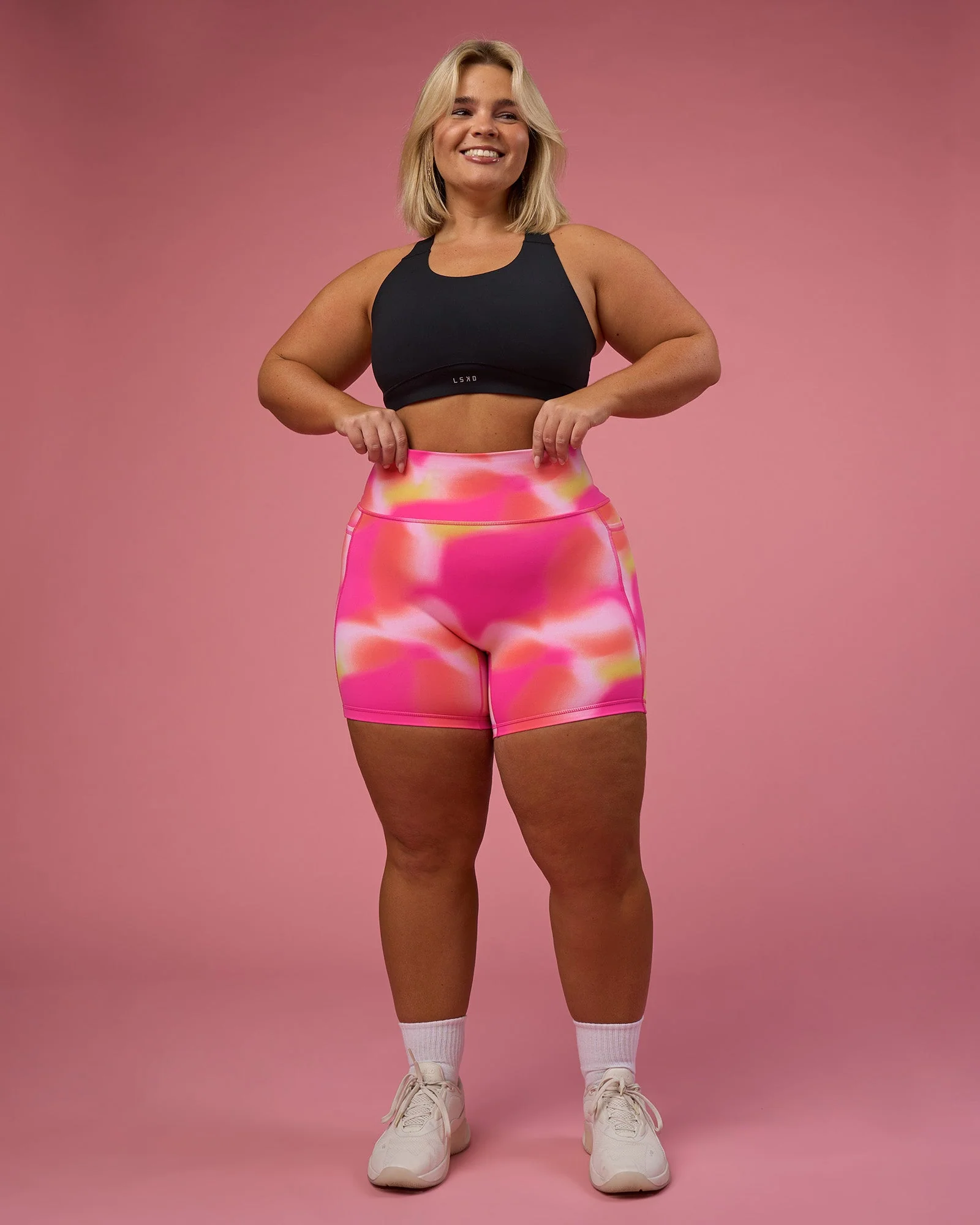 Fusion Ultra High-Rise 6" Short Pockets - Pink Glow Print - Image 7