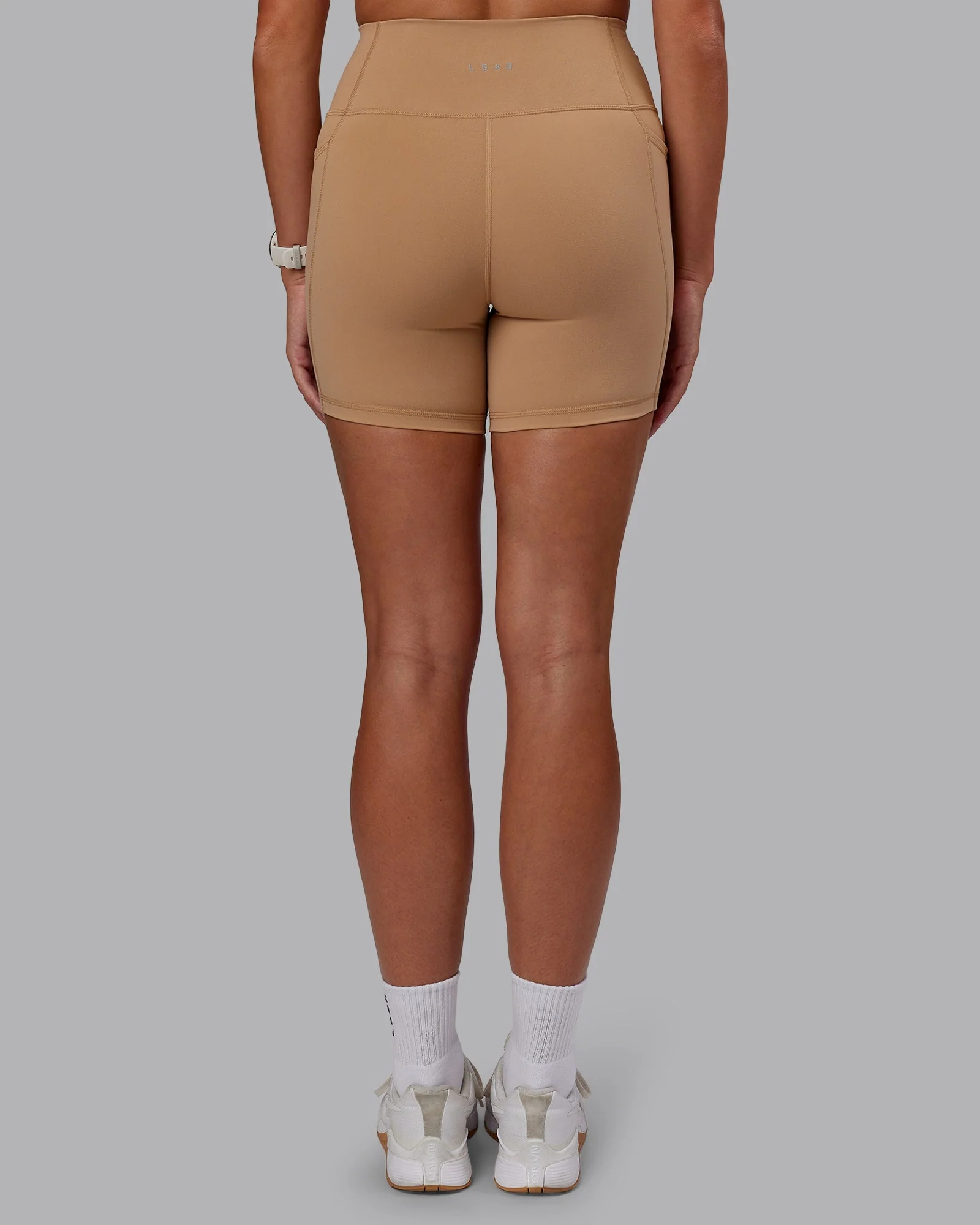 Fusion Ultra High-Rise 6" Short Pockets - Warm Smoke - Image 4