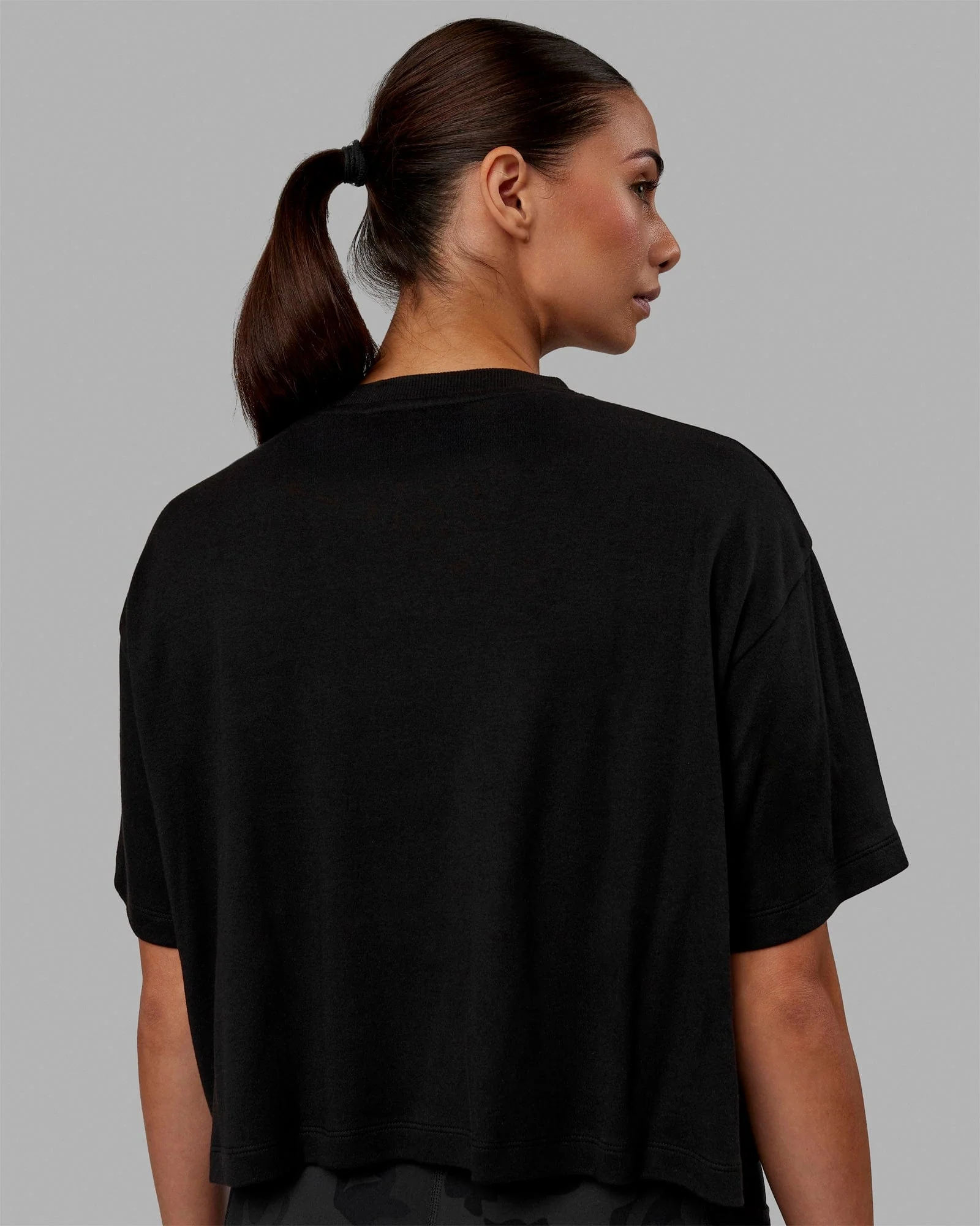 Go-To Modal Oversized Cropped Tee - Black-Black - Image 4