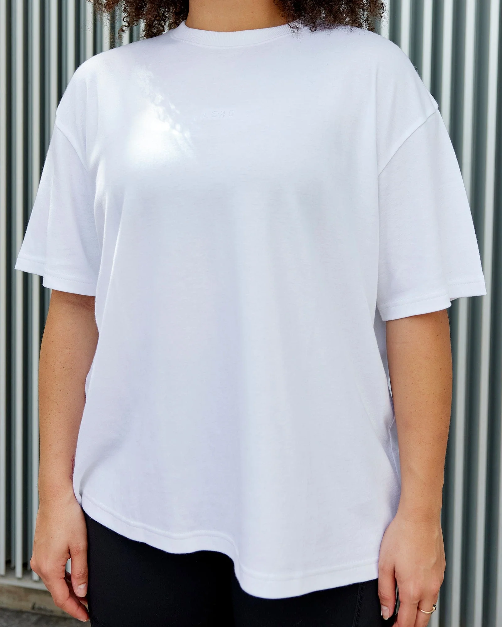 Go-To Modal Oversized Tee - White-White - Image 4