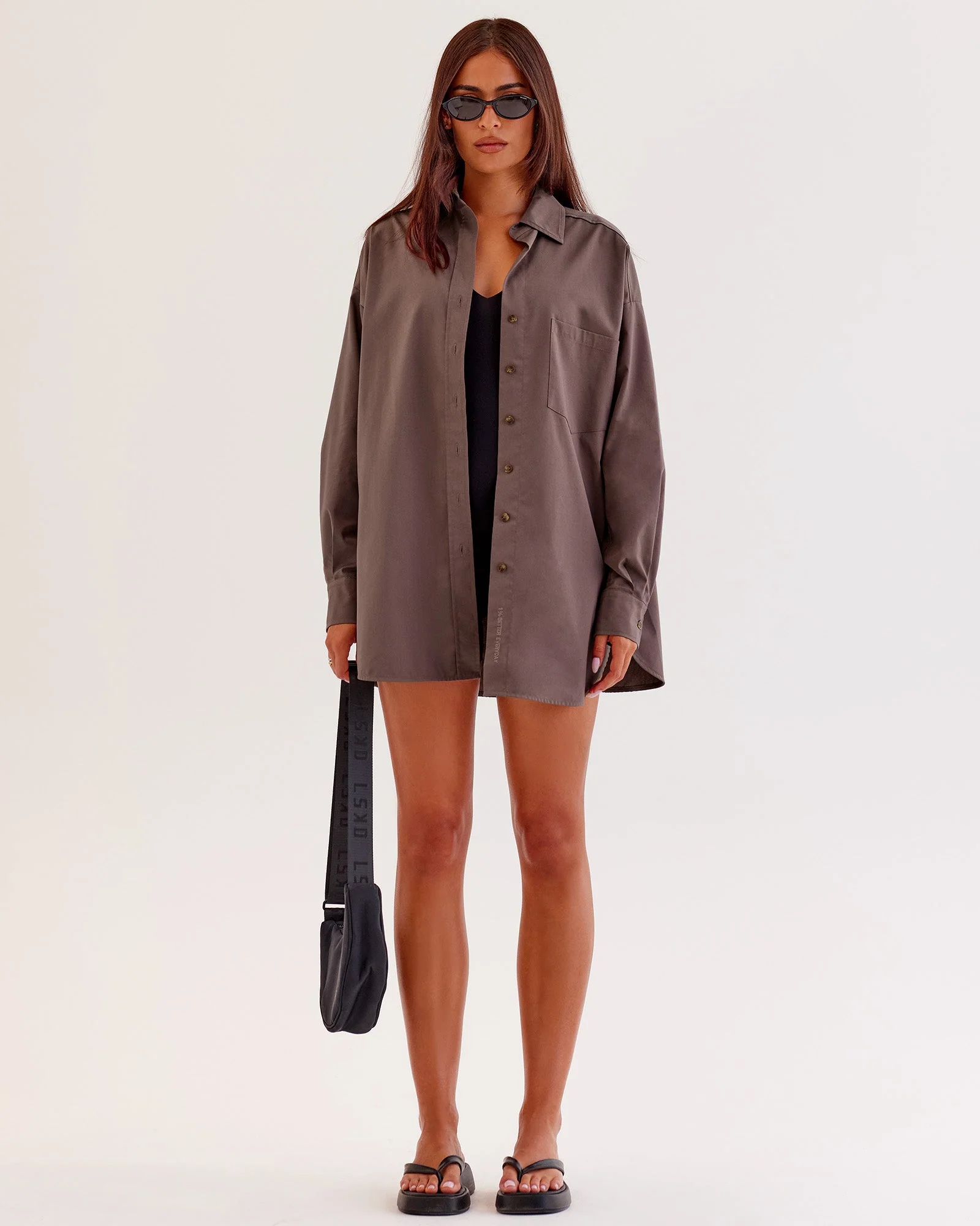 Go-To Oversized Shirt - Cocoa - Image 4