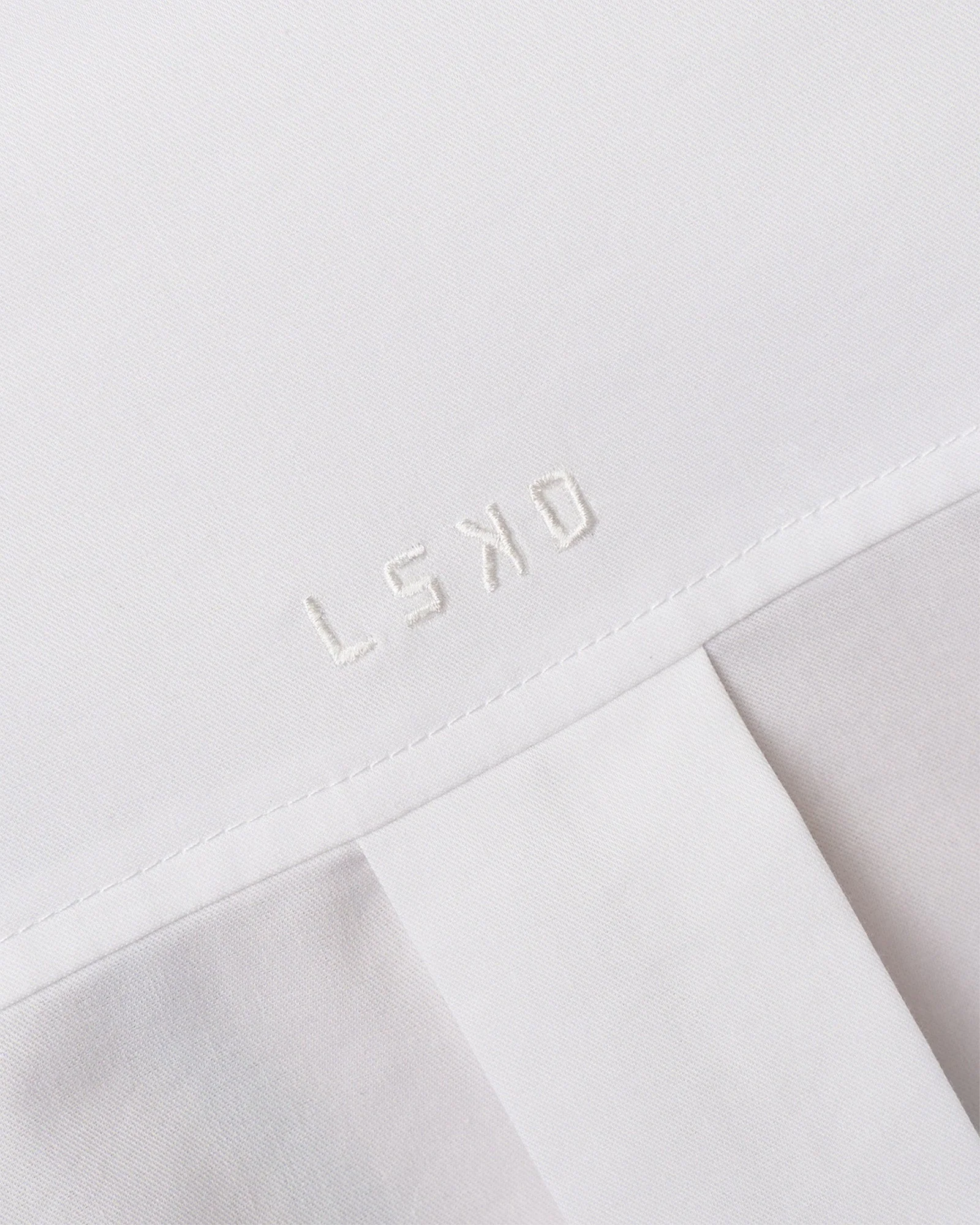 Go-To Oversized Shirt - White - Image 6