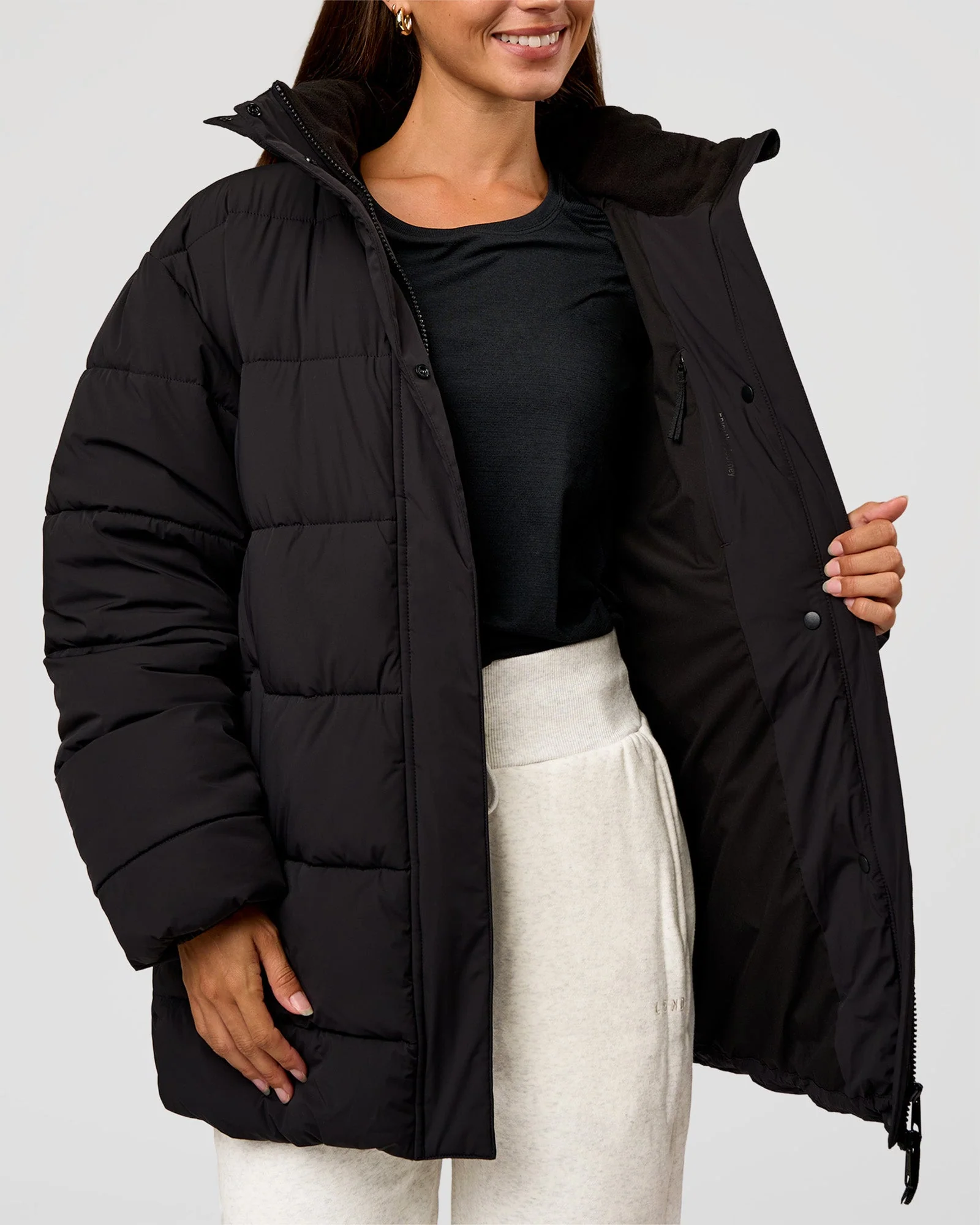 Go-To Puffer Mid Jacket - Black - Image 2