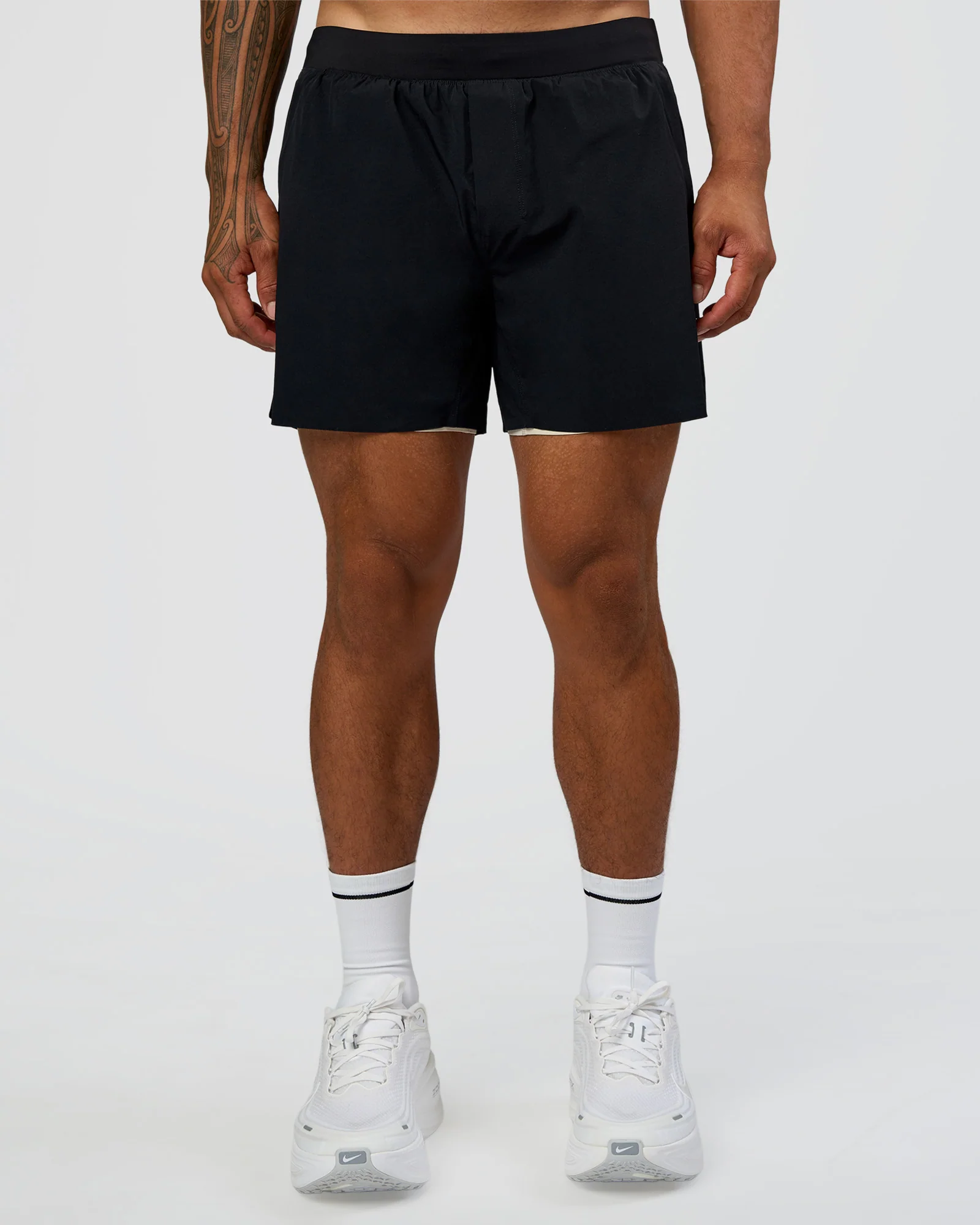 Hybrid Lined 5" Short - Black-Shale Beige
