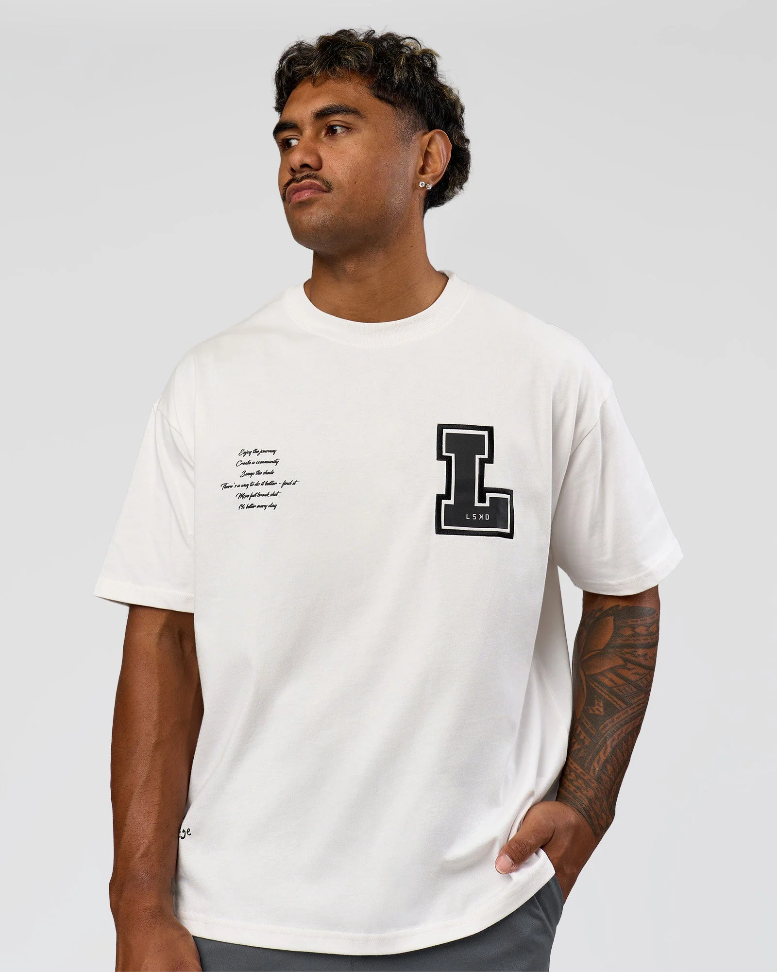 Hype Heavyweight Unisex Oversized Tee - Off White-Black - Image 7