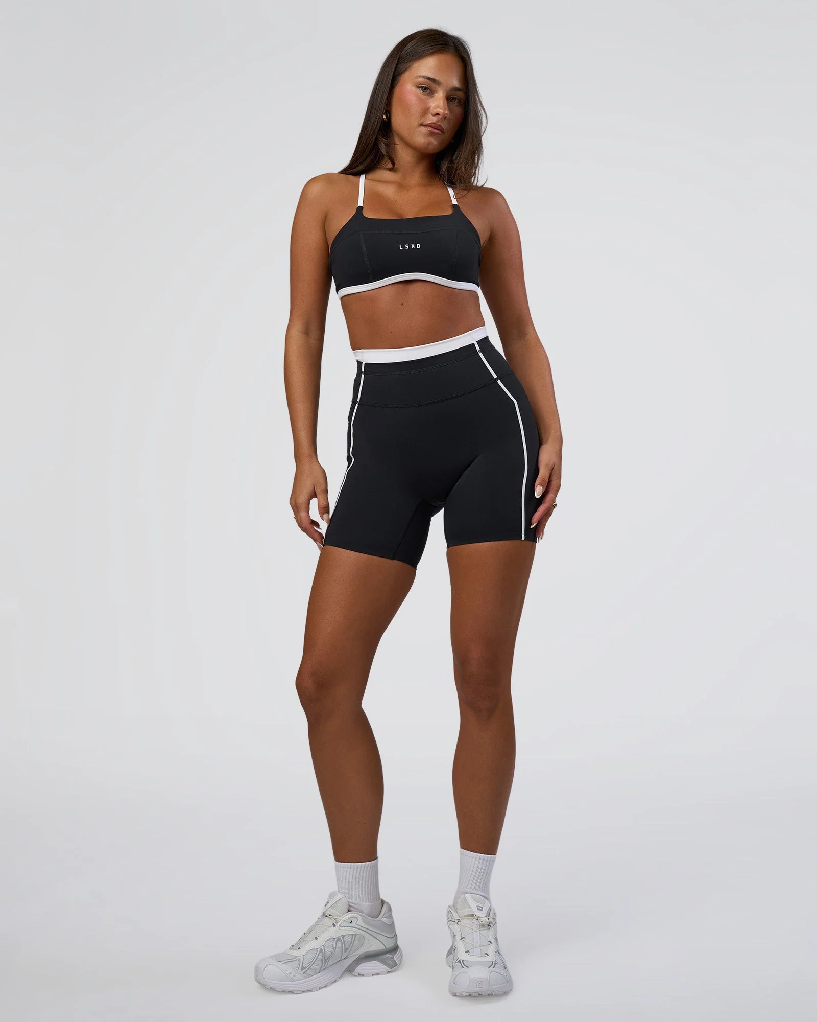 Liberate Contrast High-Rise 6" Short Pockets - Black-White - Image 2