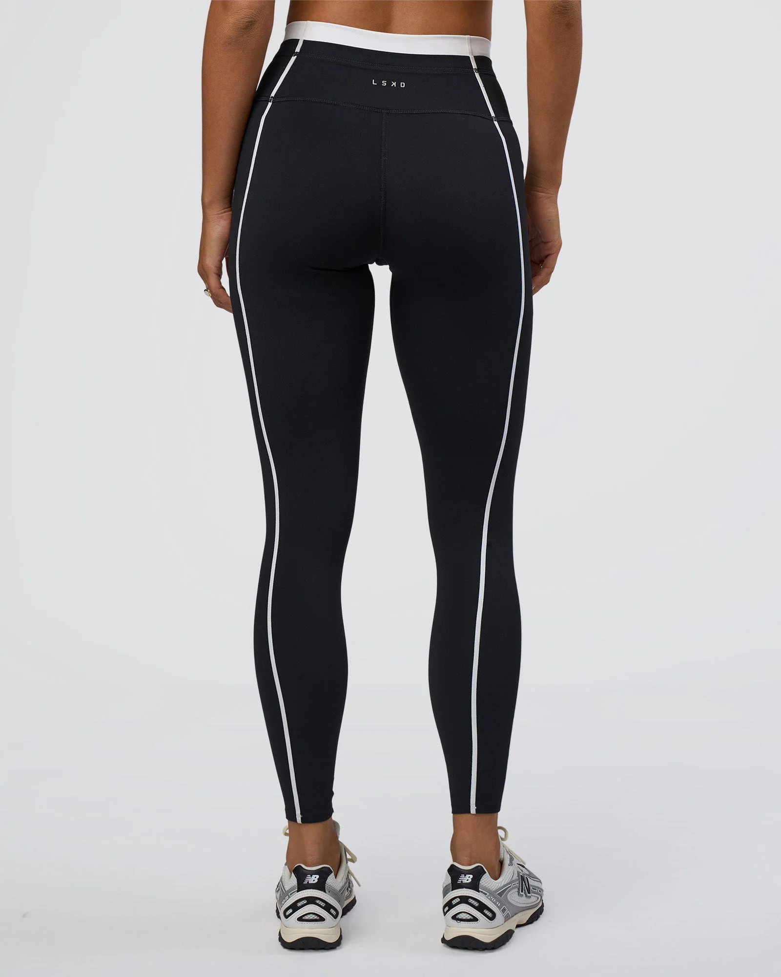 Liberate Contrast High-Rise Full Length Legging Pockets - Black-White - Image 5