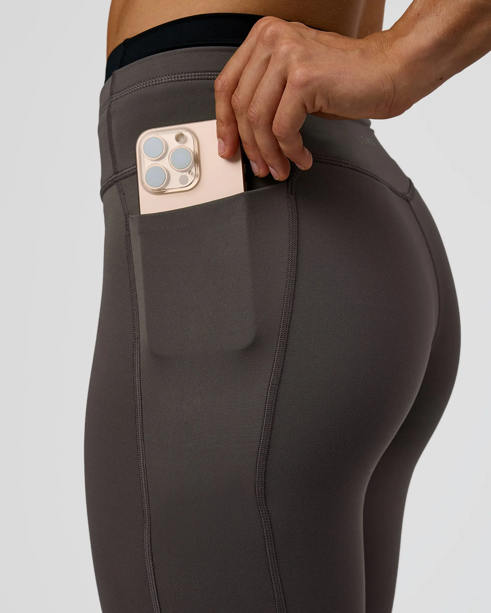 Liberate High-Rise Full Length Legging Pockets - Duskstone-Black - Image 2