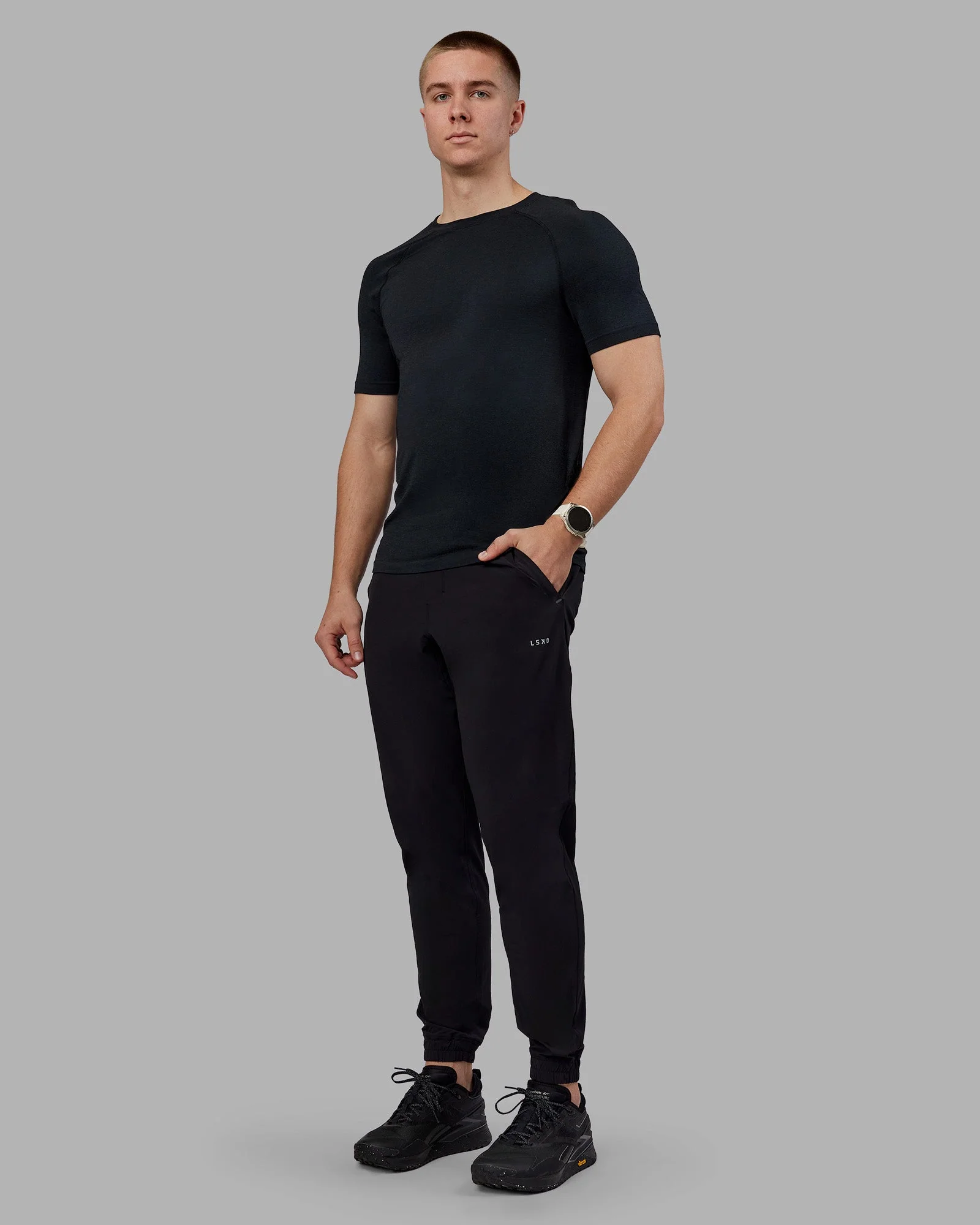 Lift Jogger - Black - Image 2