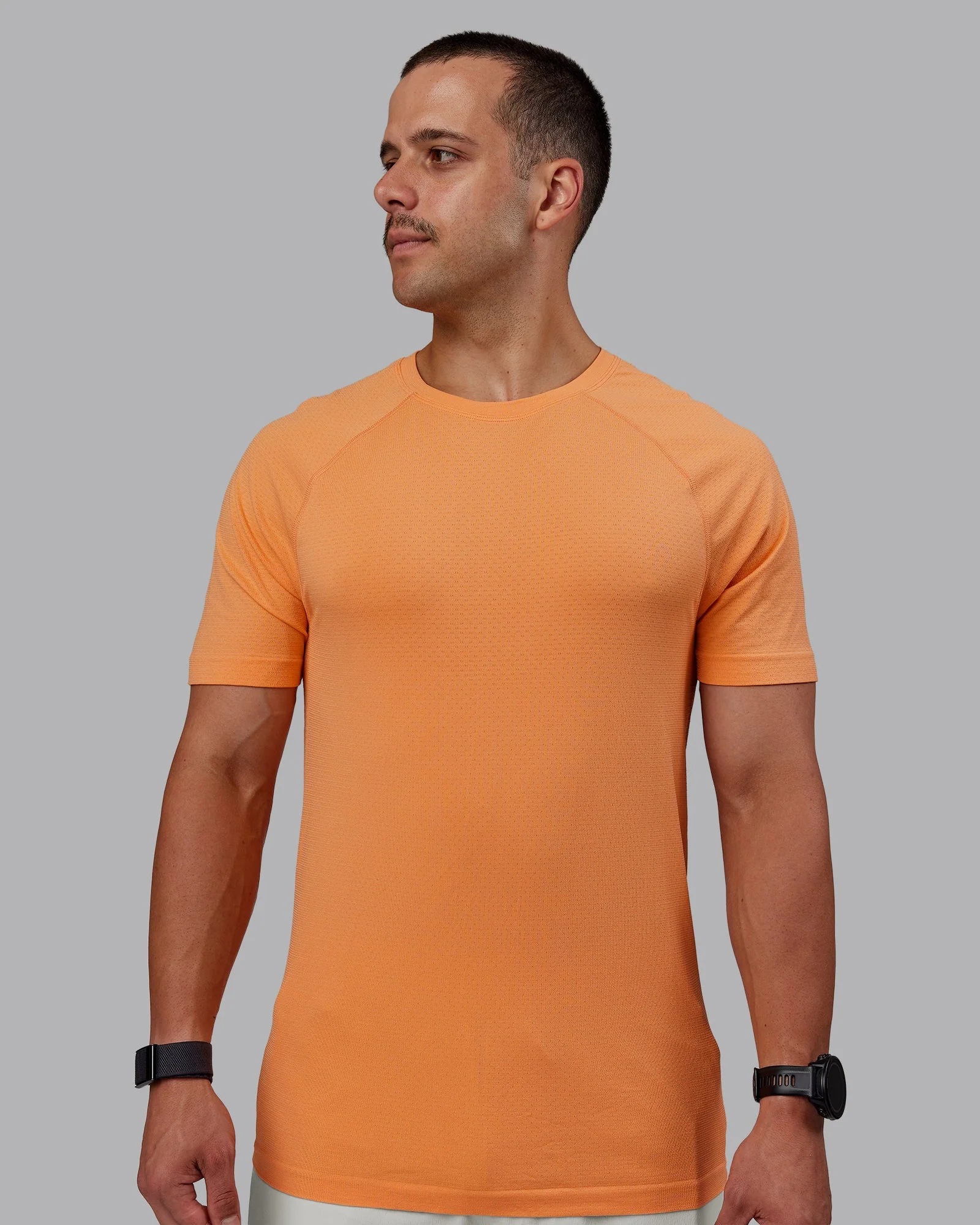 AeroFLX+ Seamless Tee - Cantaloupe/Cantaloupe Marl