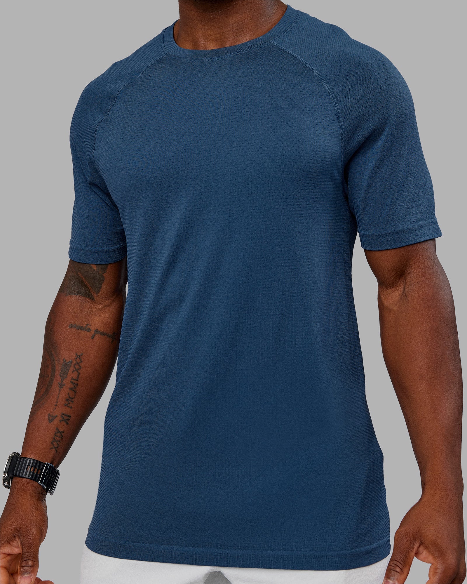AeroFLX+ Seamless Tee - Indigo/Indigo - Image 3