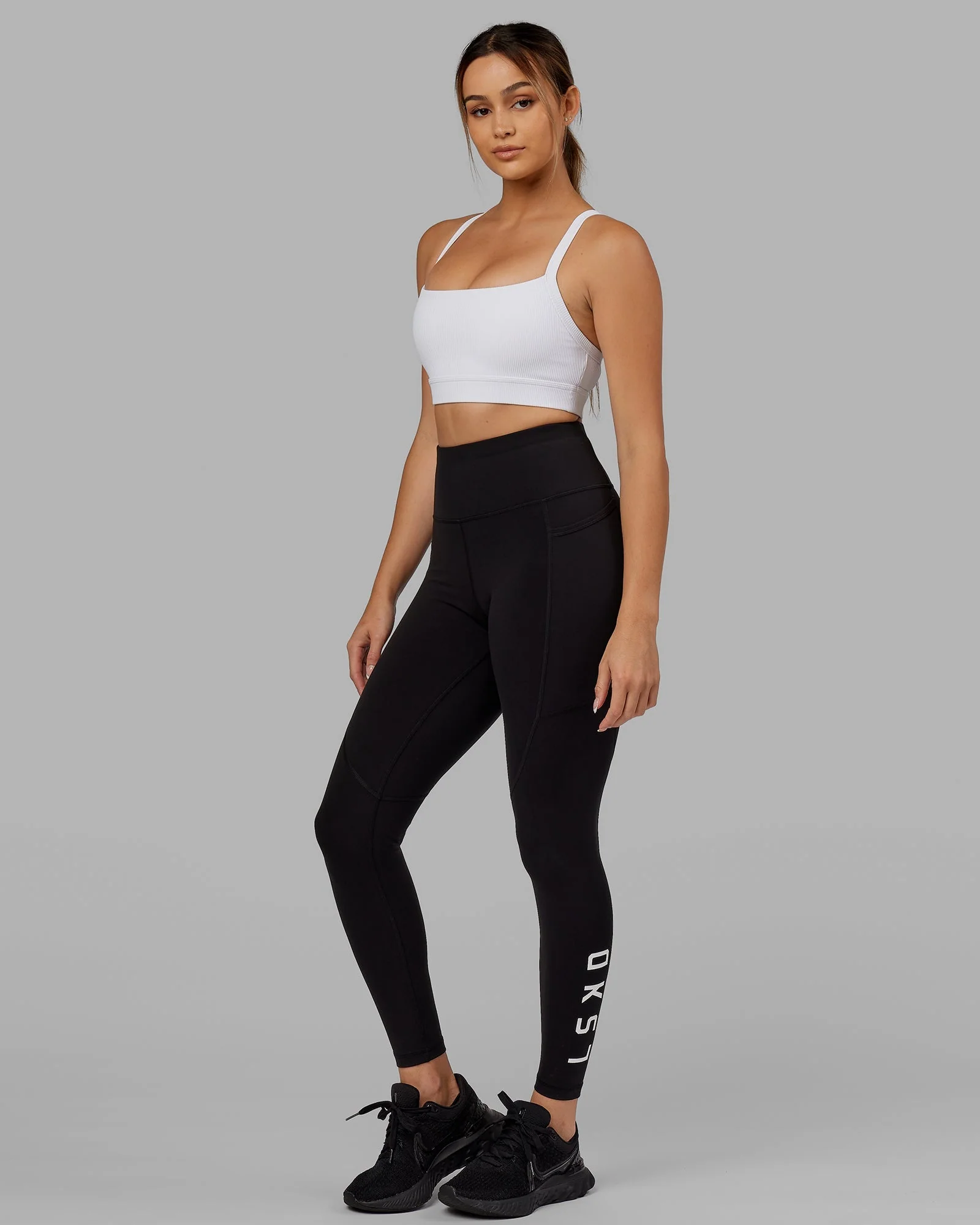 Momentum Ribbed Sports Bra - White - Image 5